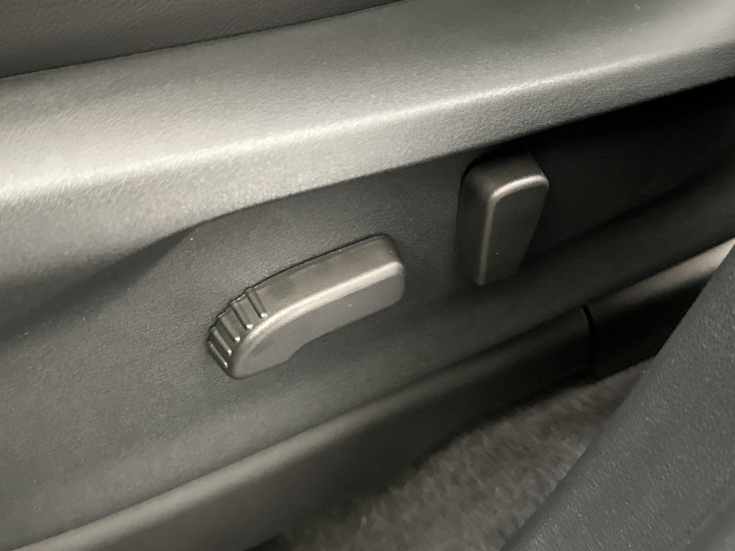 2027 Subaru Ascent Premium - Photo 20