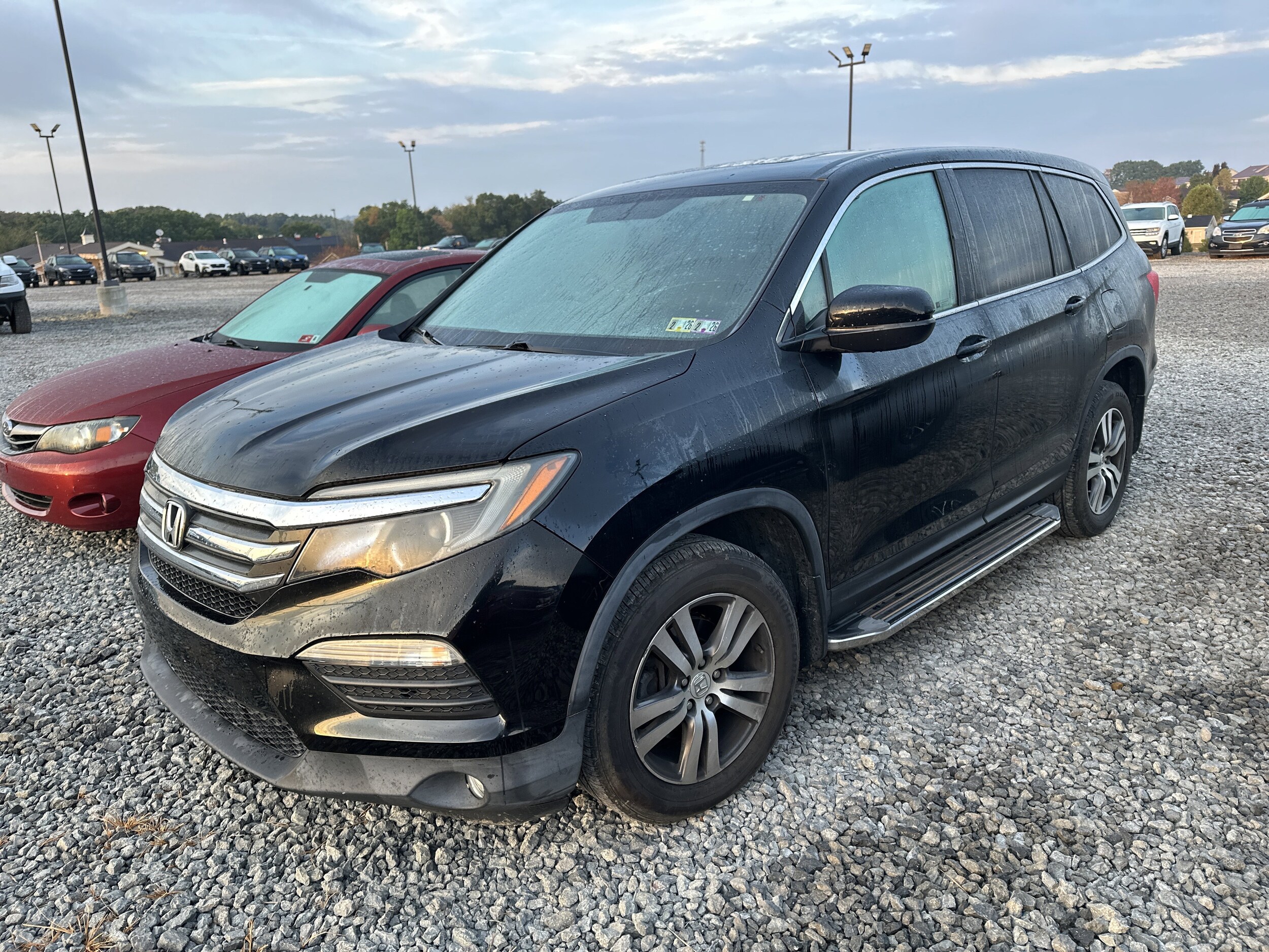 2017 Honda Pilot EX-L photo 4