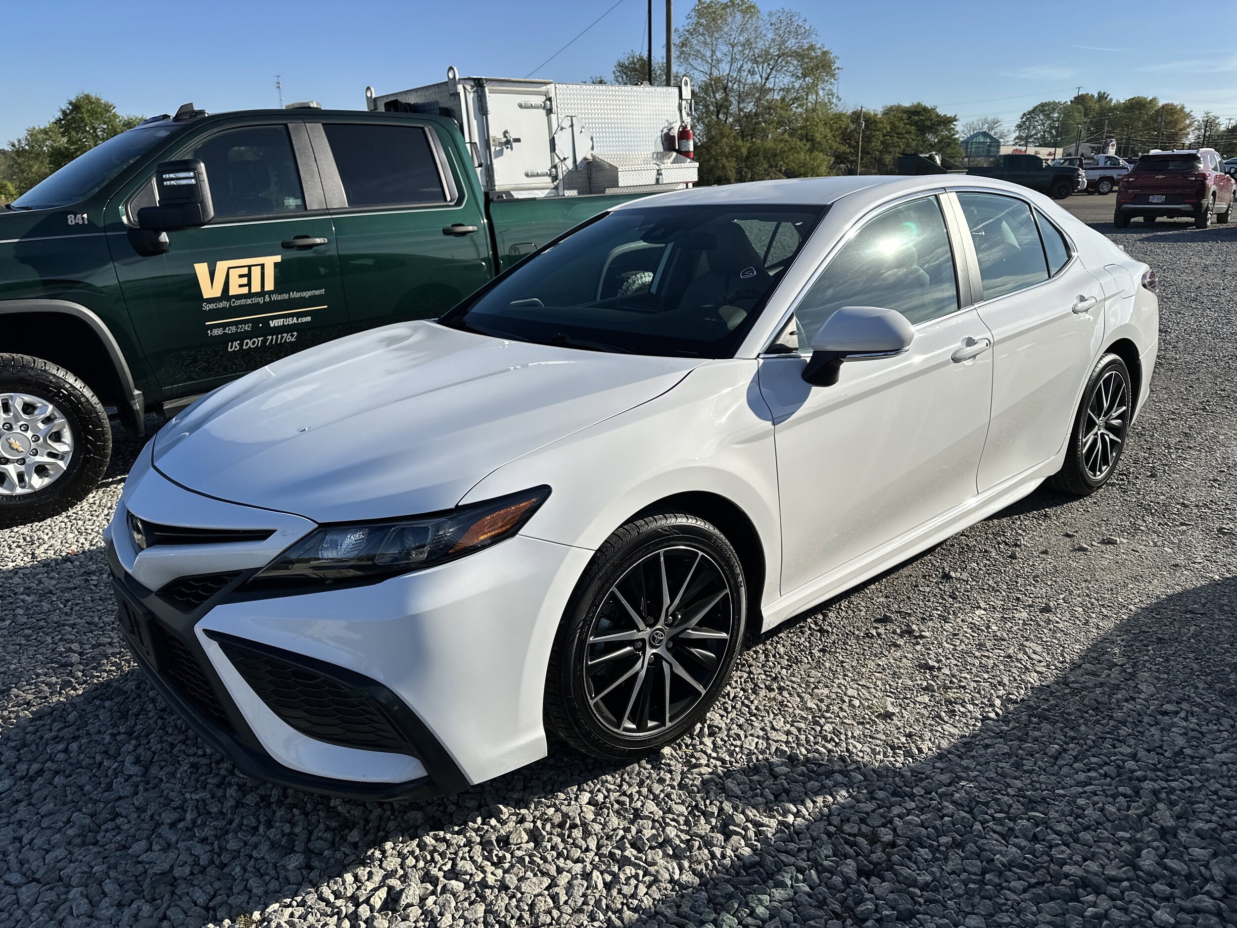 2024 Toyota Camry SE photo 4