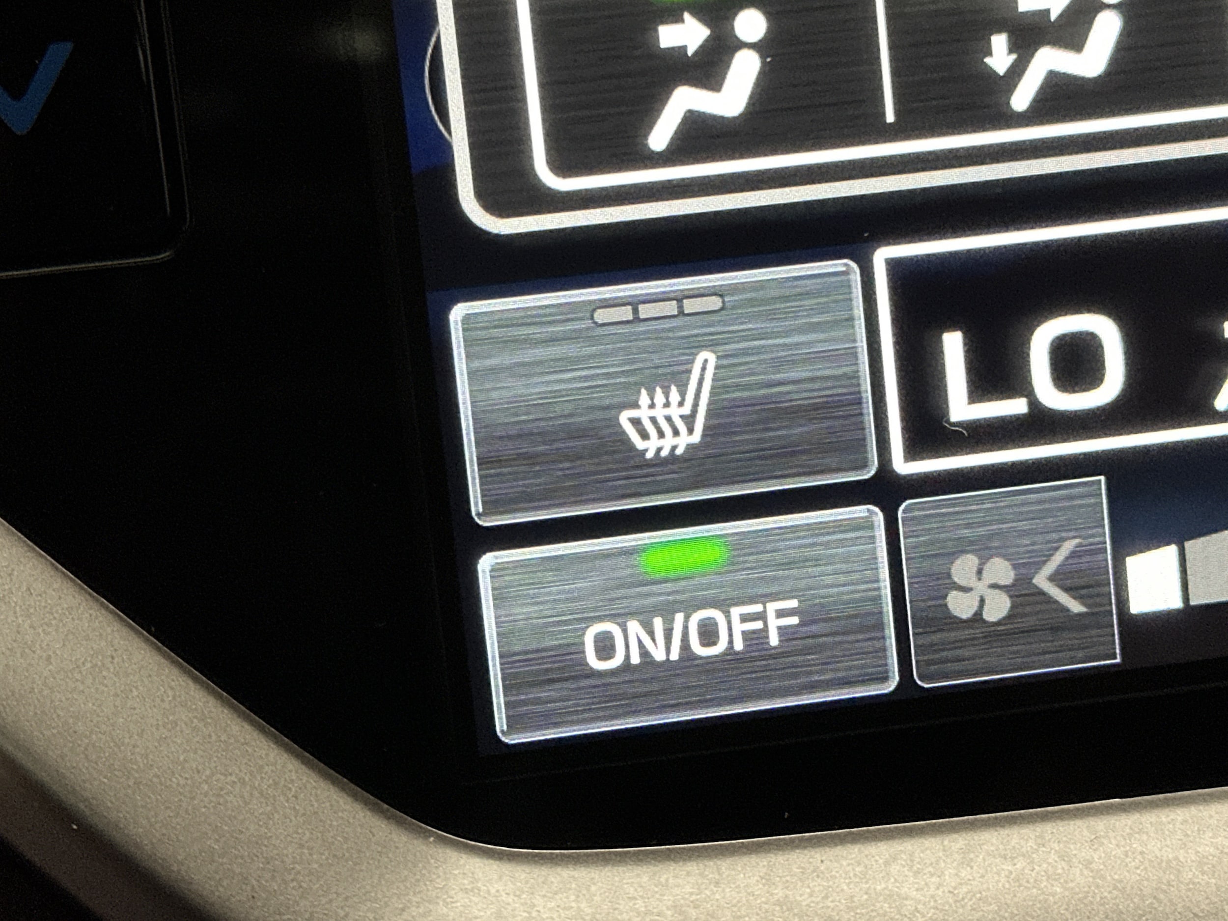 2027 Subaru Ascent Limited - Photo 39
