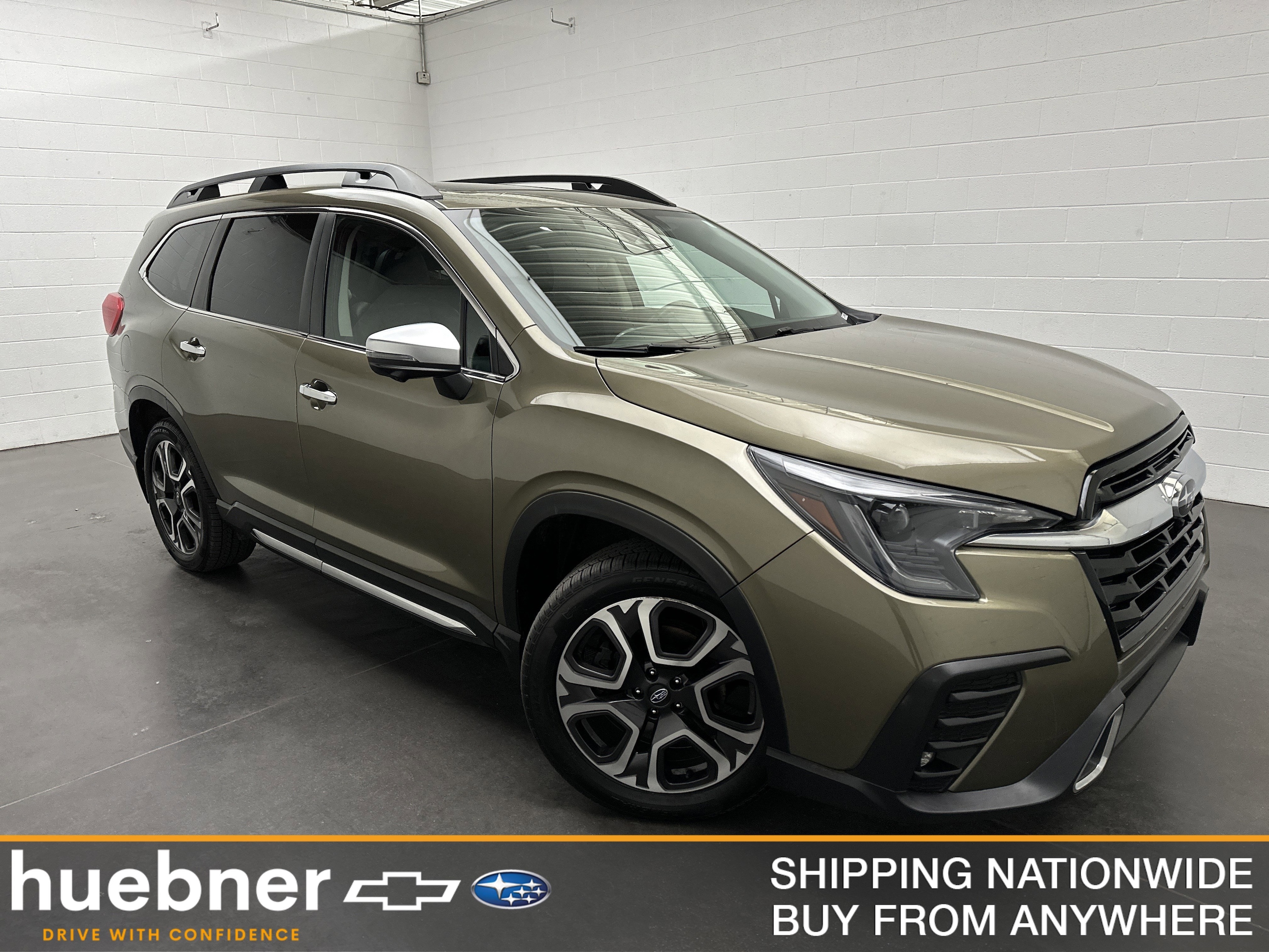 2023 Subaru Ascent Touring's photo