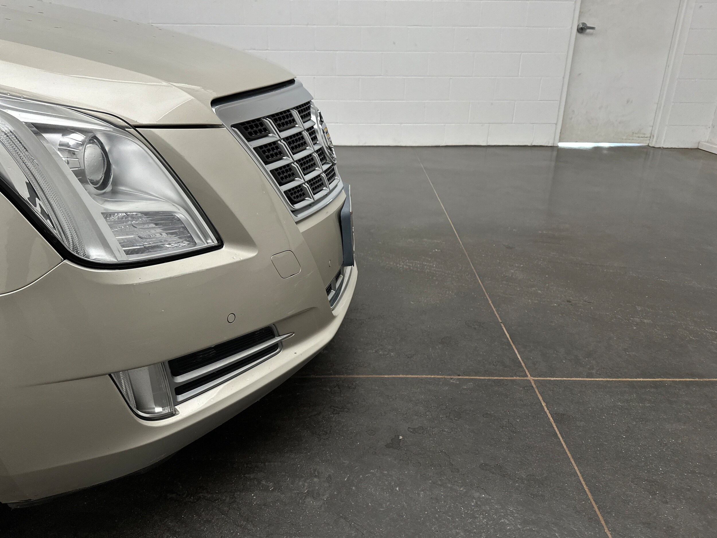 Used 2013 Cadillac XTS Luxury Collection with VIN 2G61R5S39D9187767 for sale in Carrollton, OH