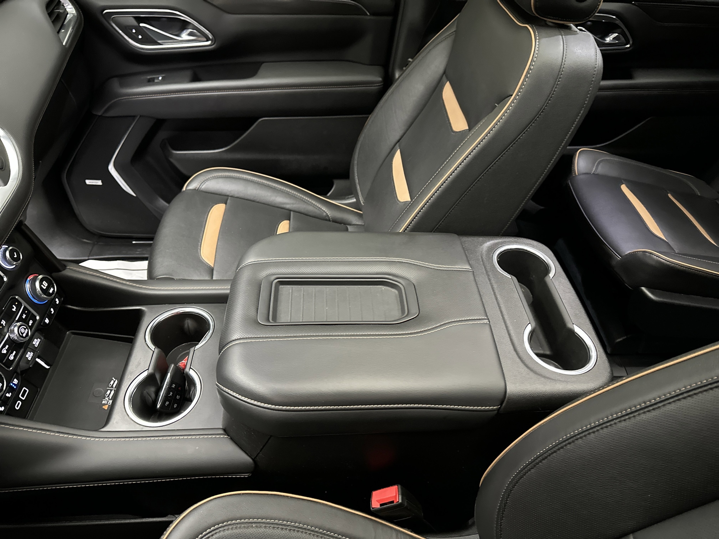 2023 GMC Yukon XL AT4 - Photo 44