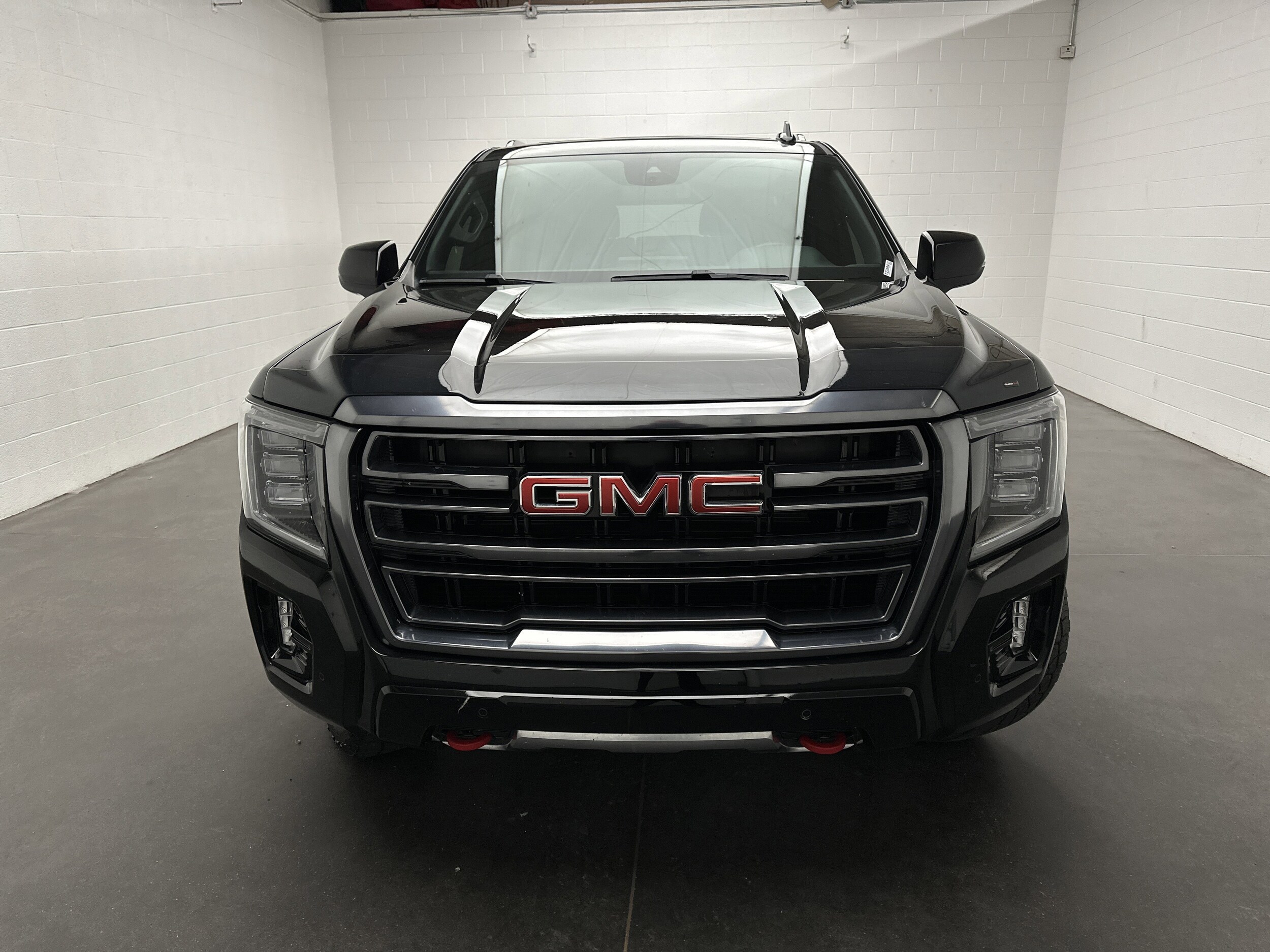 2023 Gmc Yukon XL AT4 photo 4