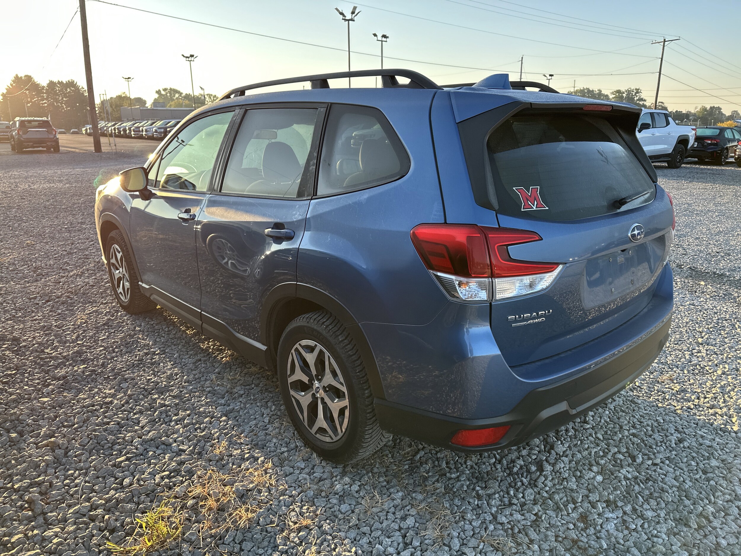 2022 Subaru Forester Premium photo 2