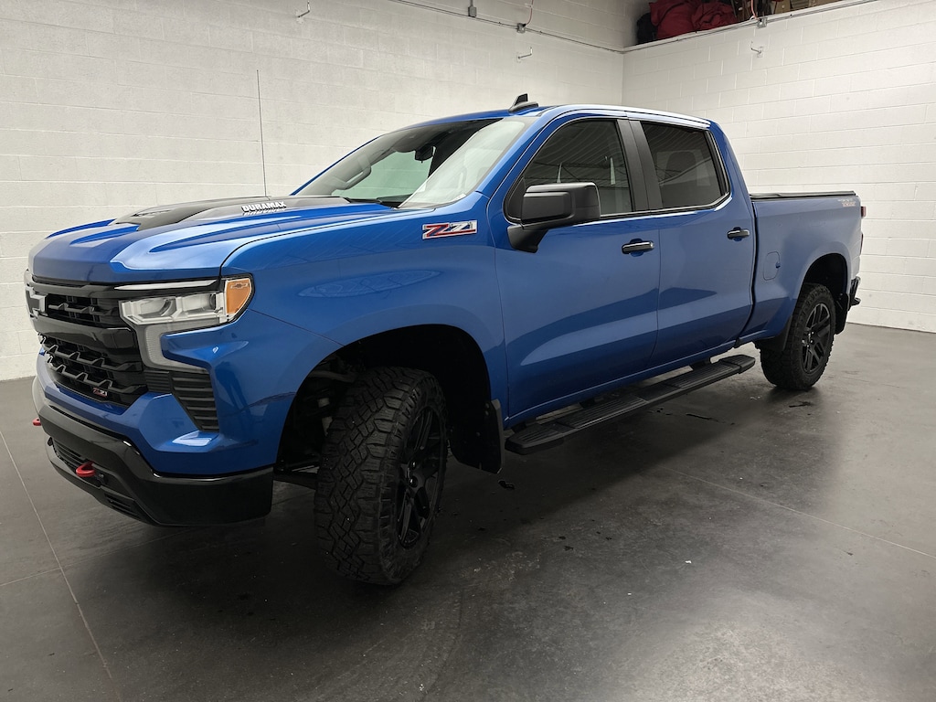 Used 2024 Chevrolet Silverado 1500 LT Trail Boss Crew Cab Pickup