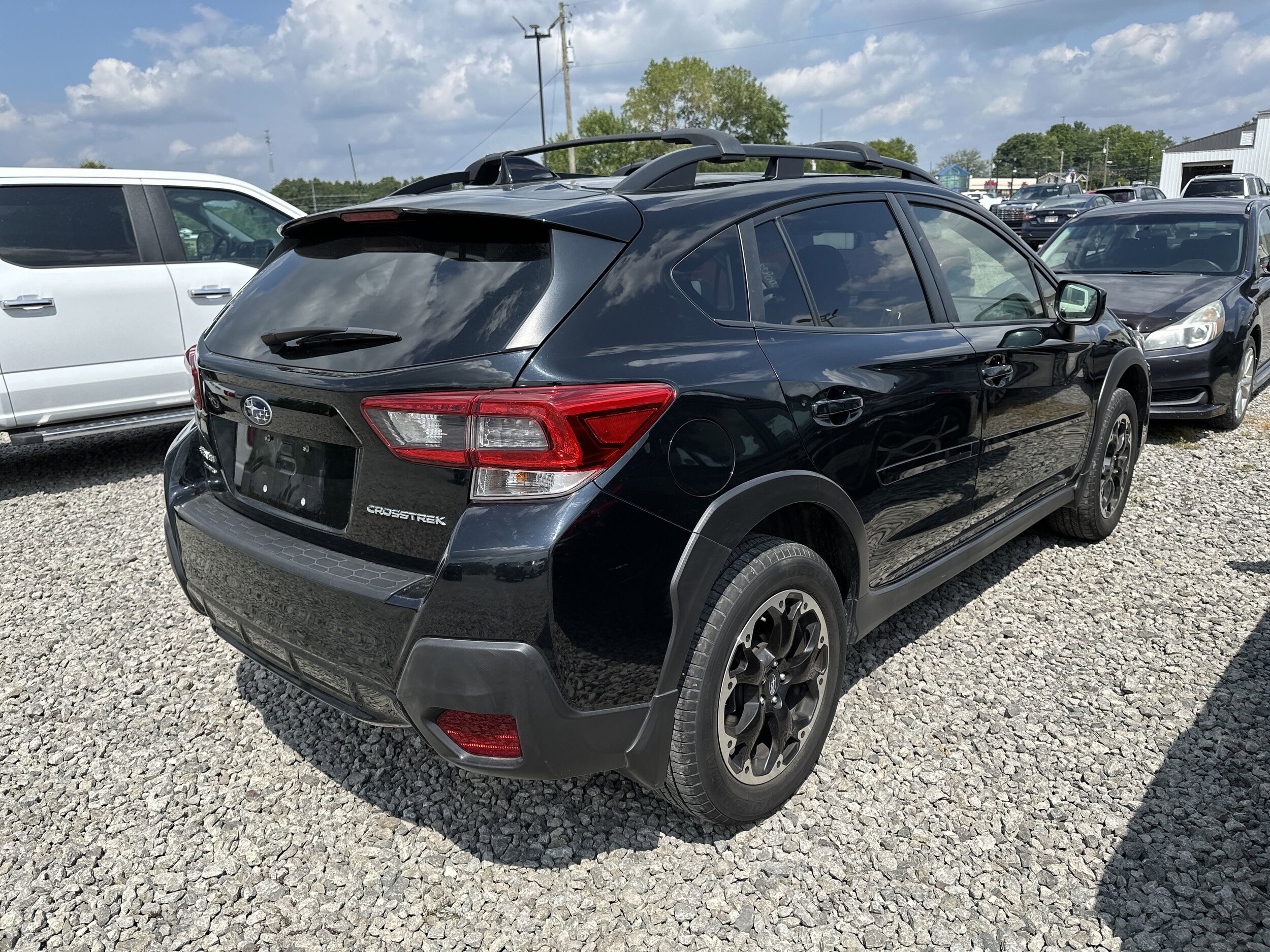 2022 Subaru Crosstrek Premium photo 2