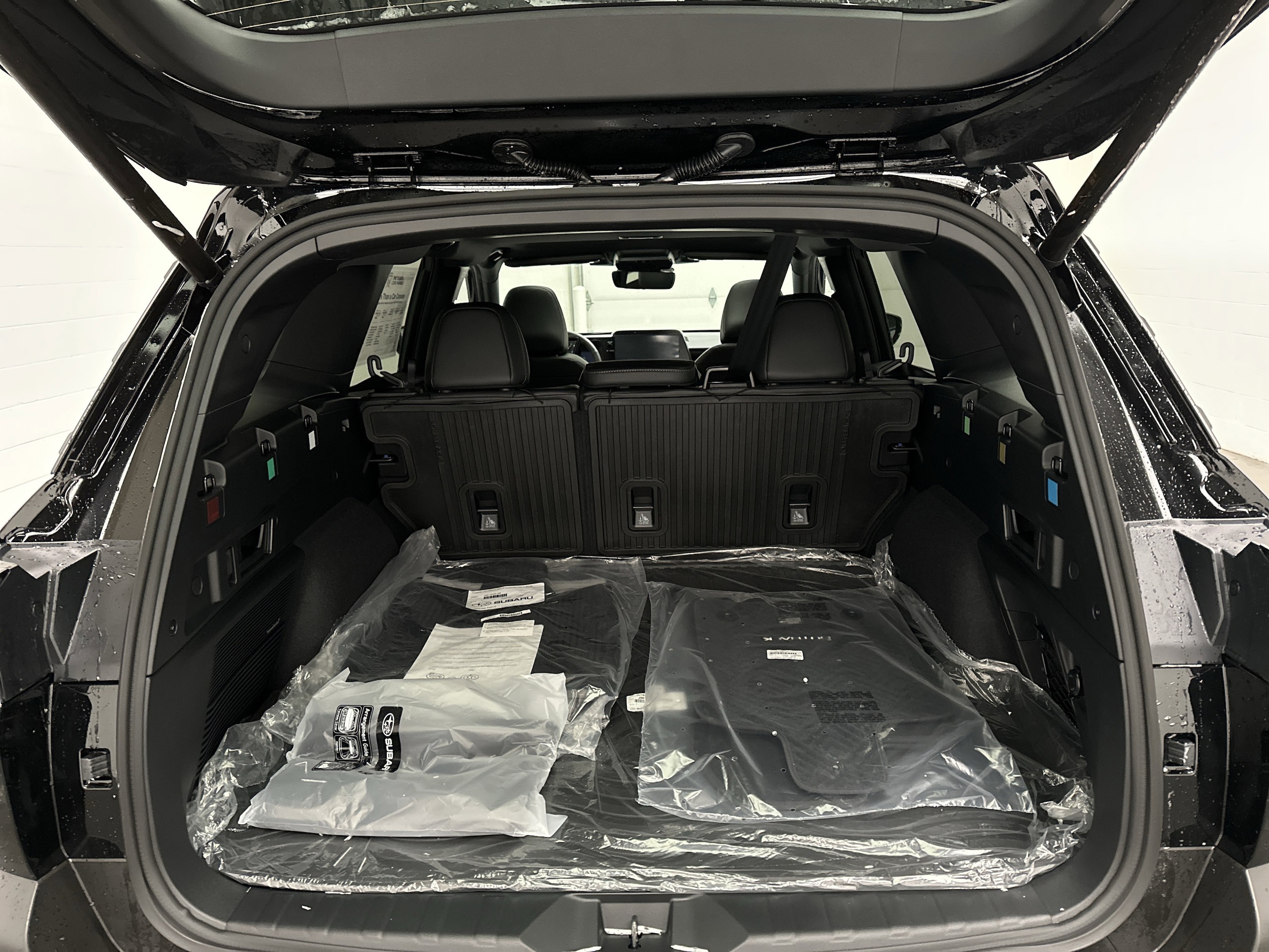 2026 Subaru Outback Limited - Photo 9