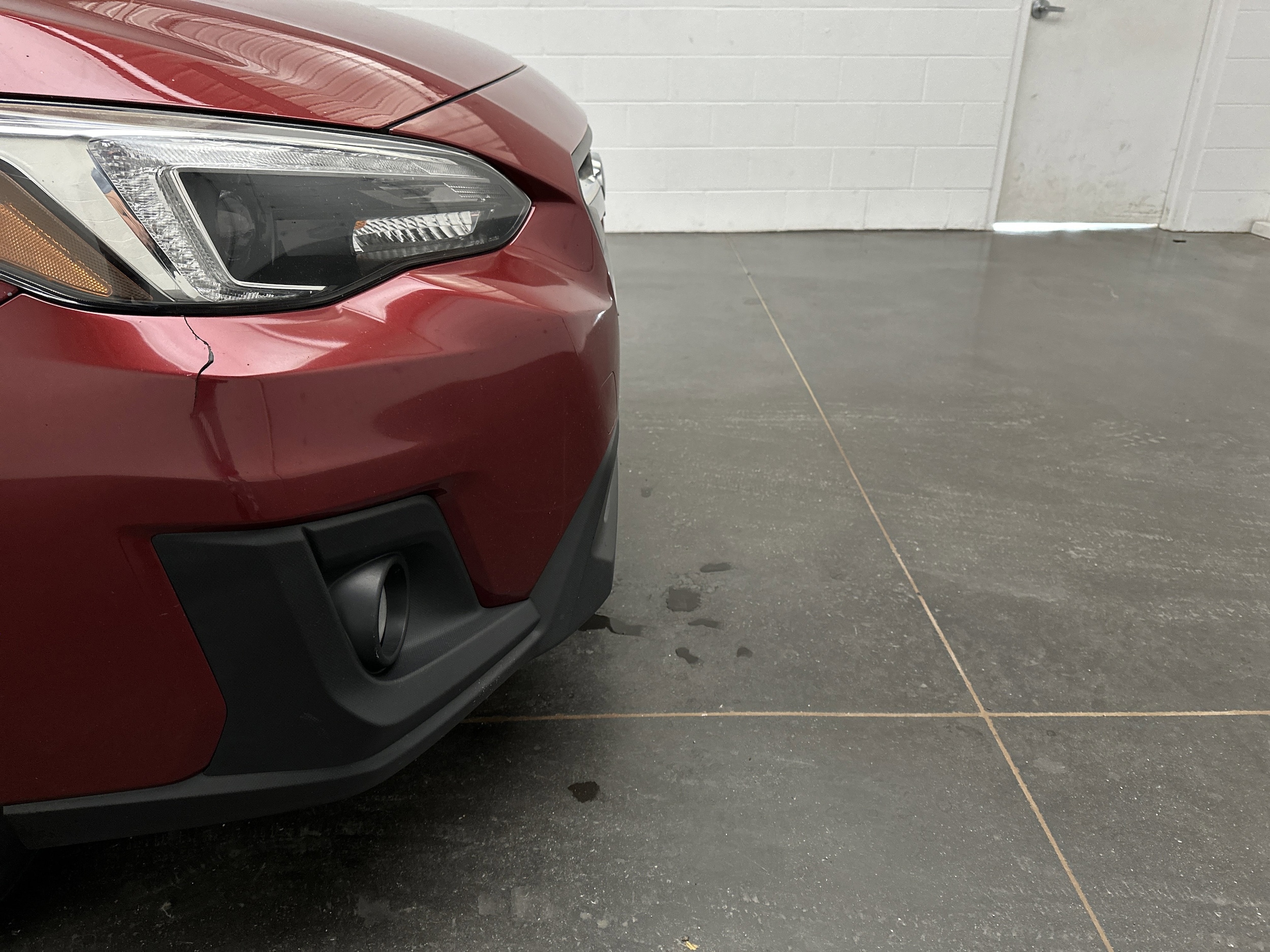 Used 2018 Subaru Crosstrek Limited with VIN JF2GTAJCXJH335663 for sale in Carrollton, OH