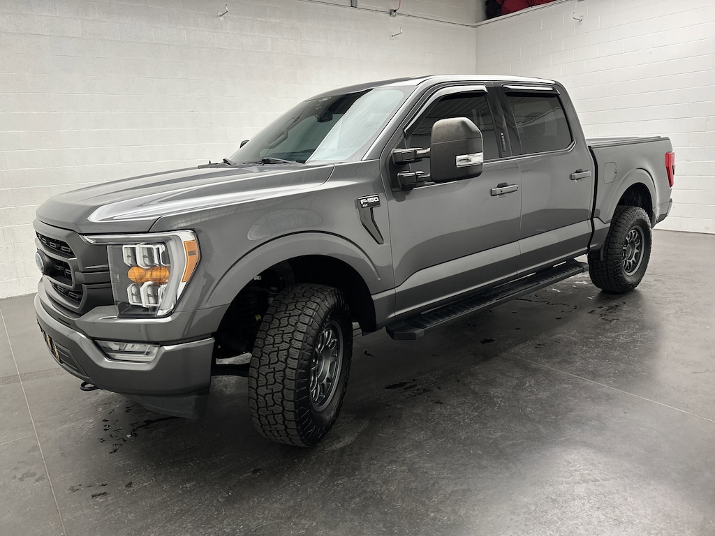 Used 2022 Ford F-150 XLT Crew Cab Pickup