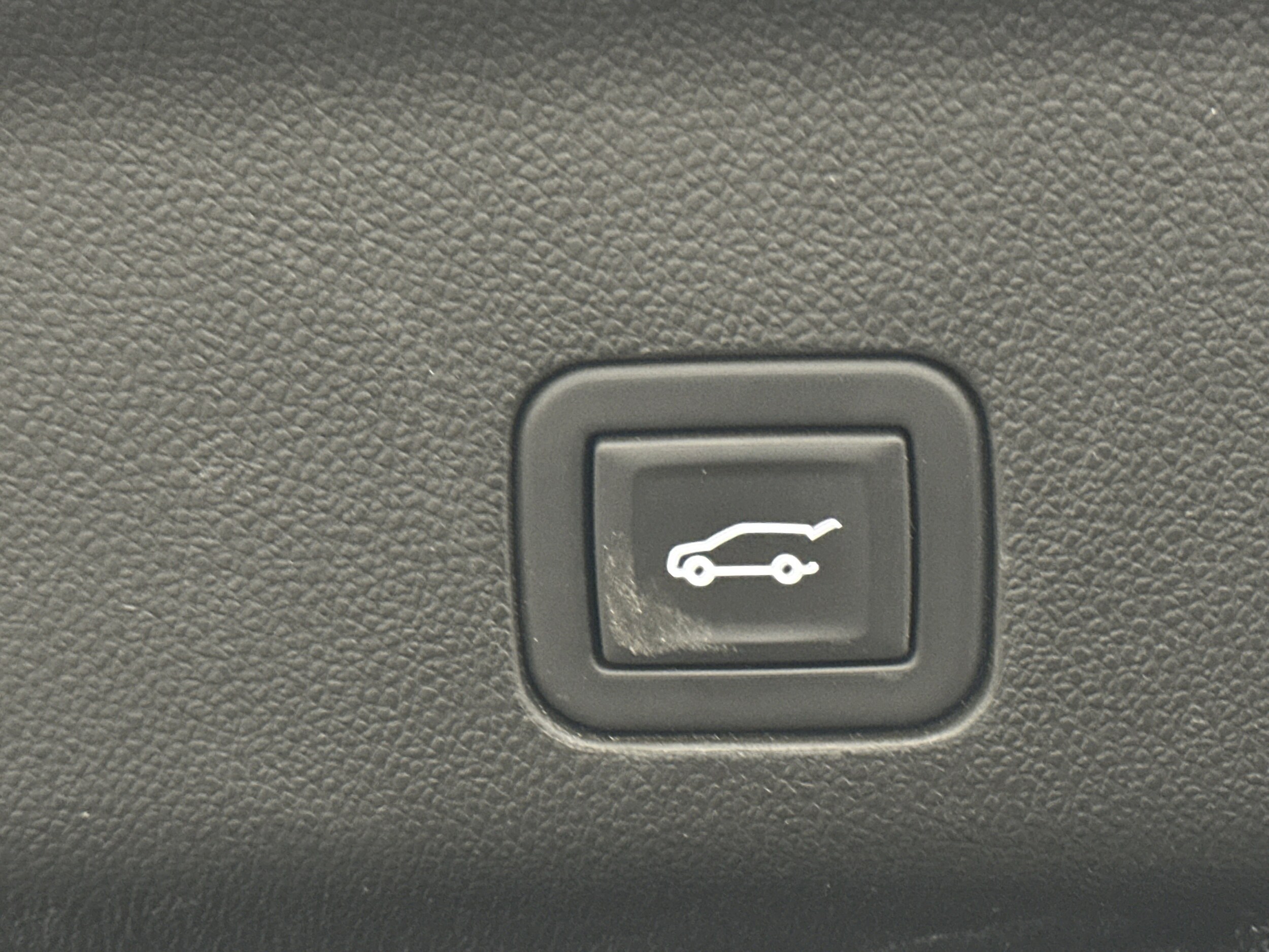 2023 GMC Yukon XL AT4 - Photo 15