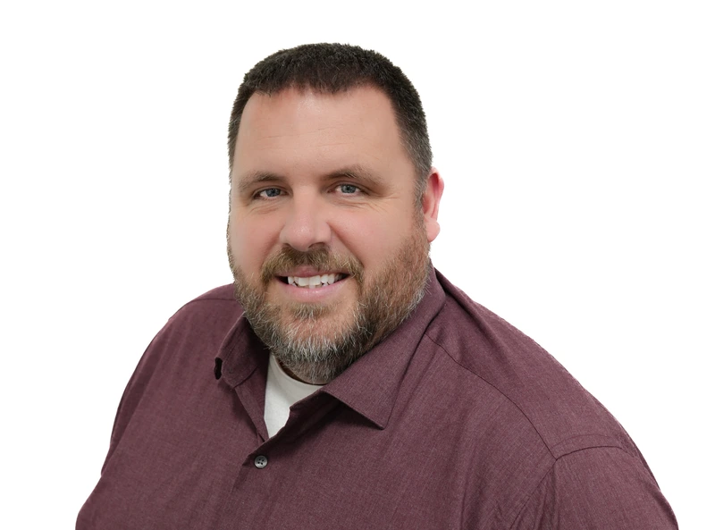 Staff member Rob Forbes from ID_a289a0360391