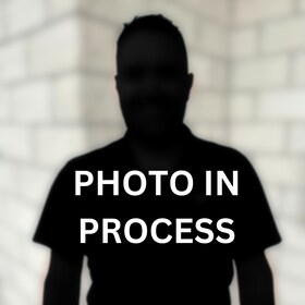 Staff member Russ Kleiner from ID_ab7b494c85ee