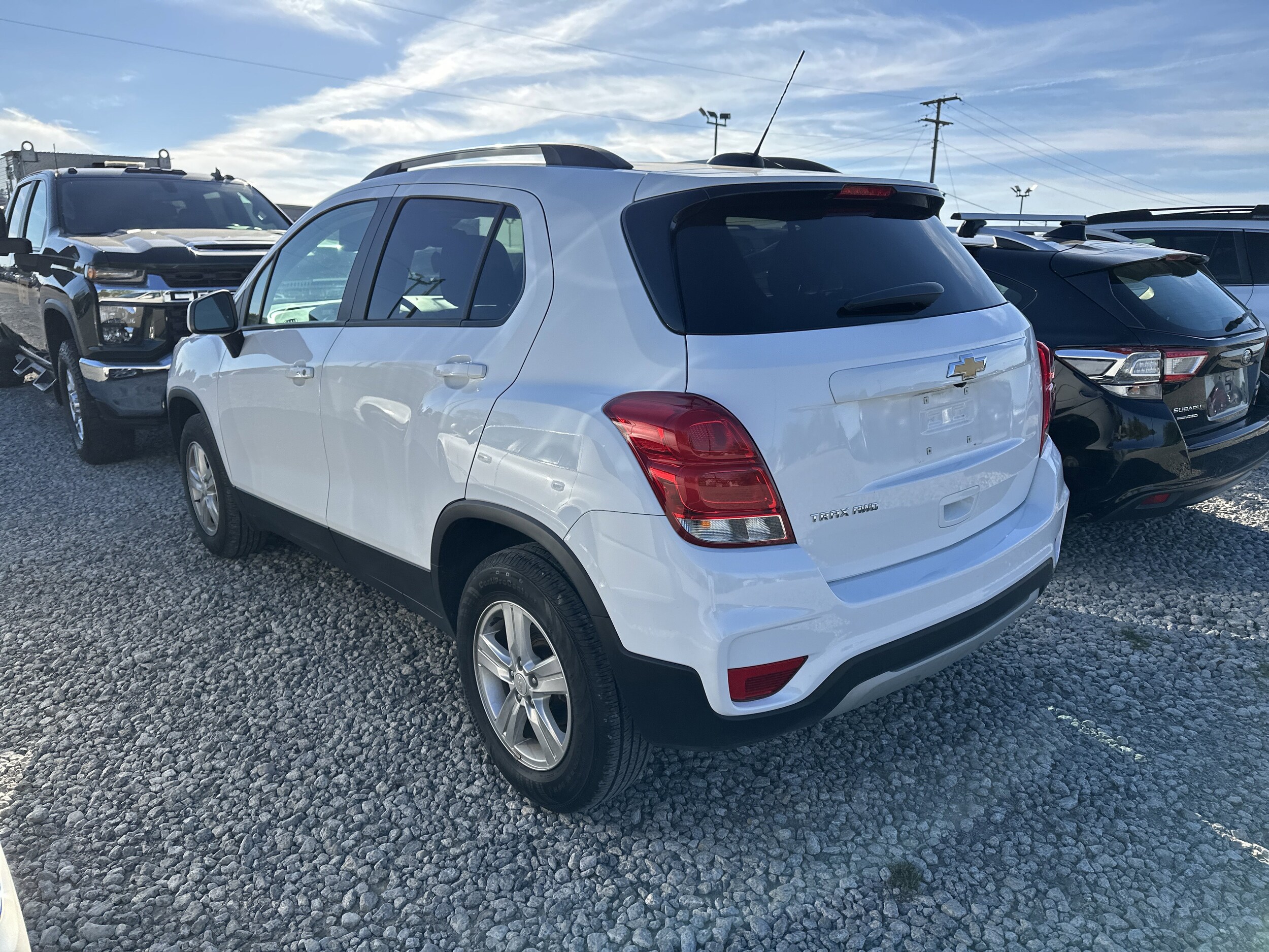 2022 Chevrolet Trax LT photo 3