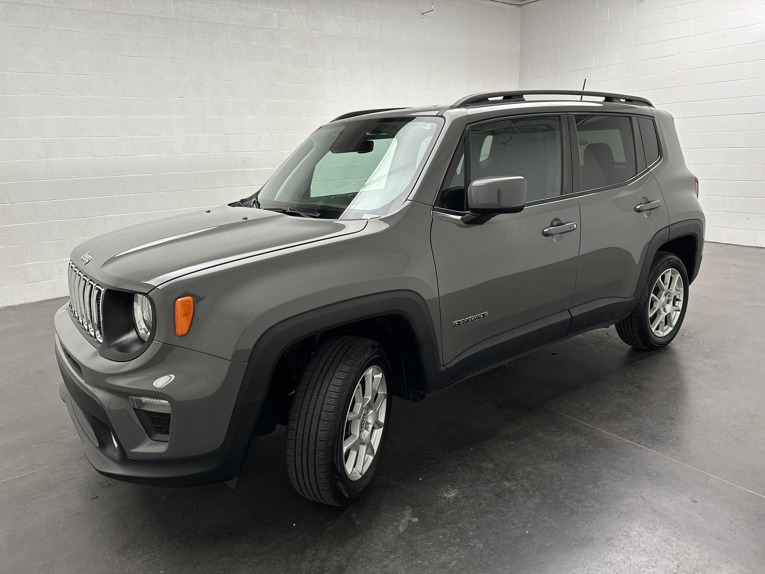 2019 Jeep Renegade Latitude photo 4