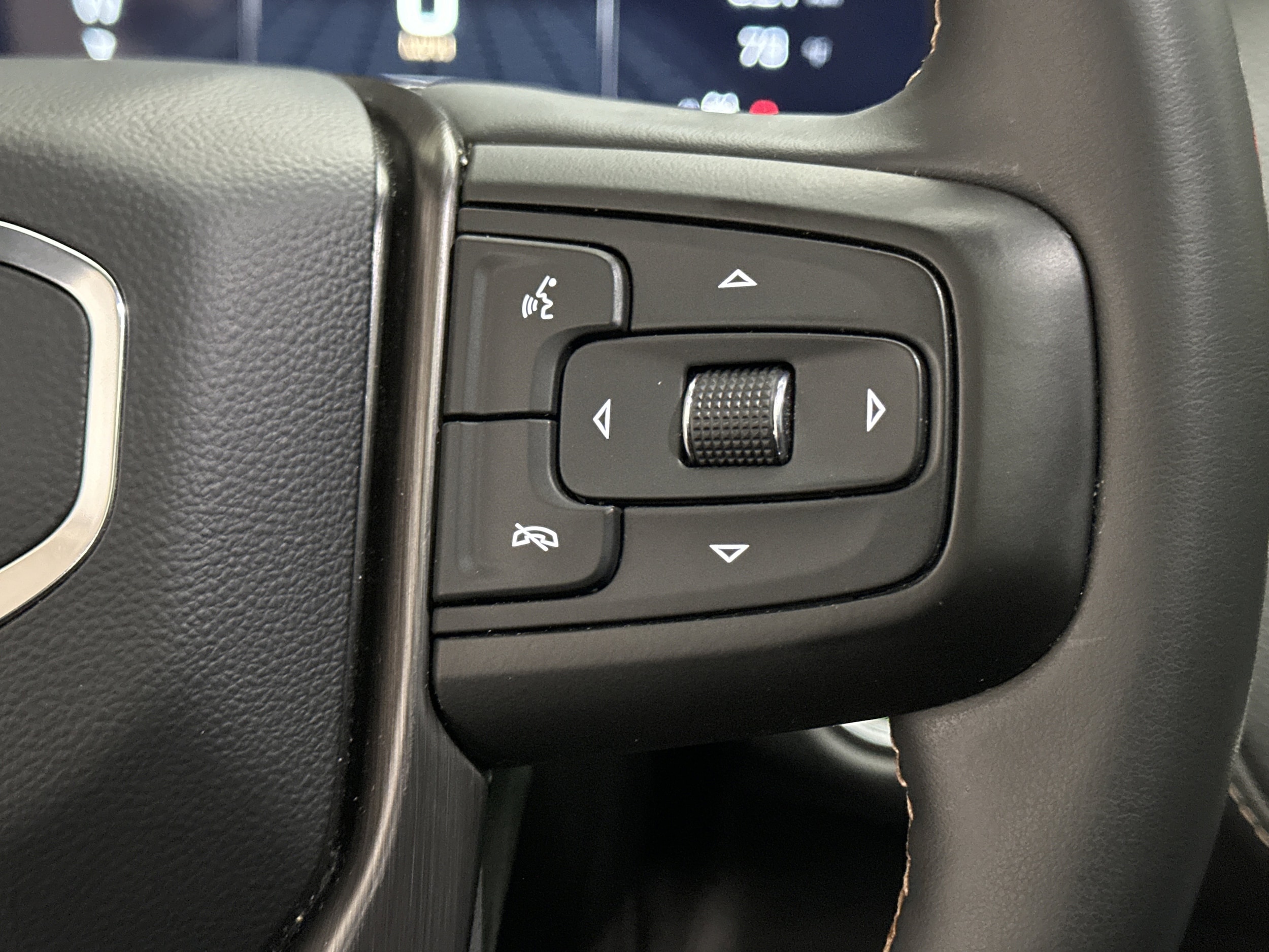 2023 GMC Yukon XL AT4 - Photo 32