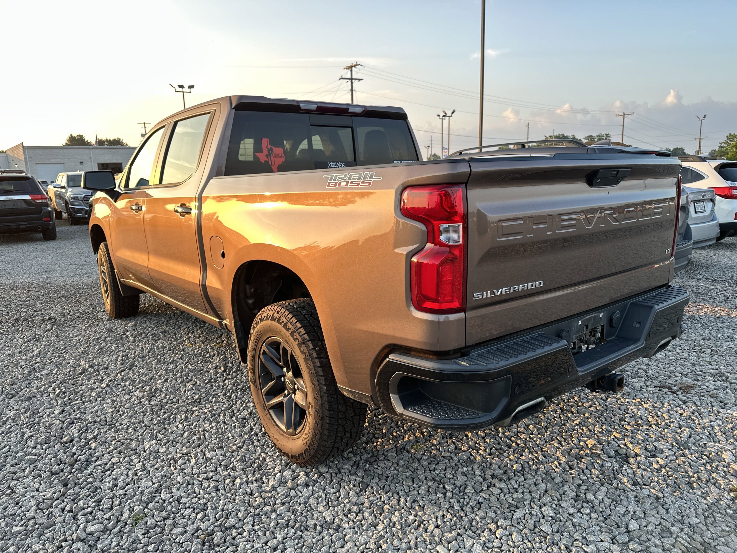 2019 Chevrolet Silverado 1500 LT Trail Boss photo 3