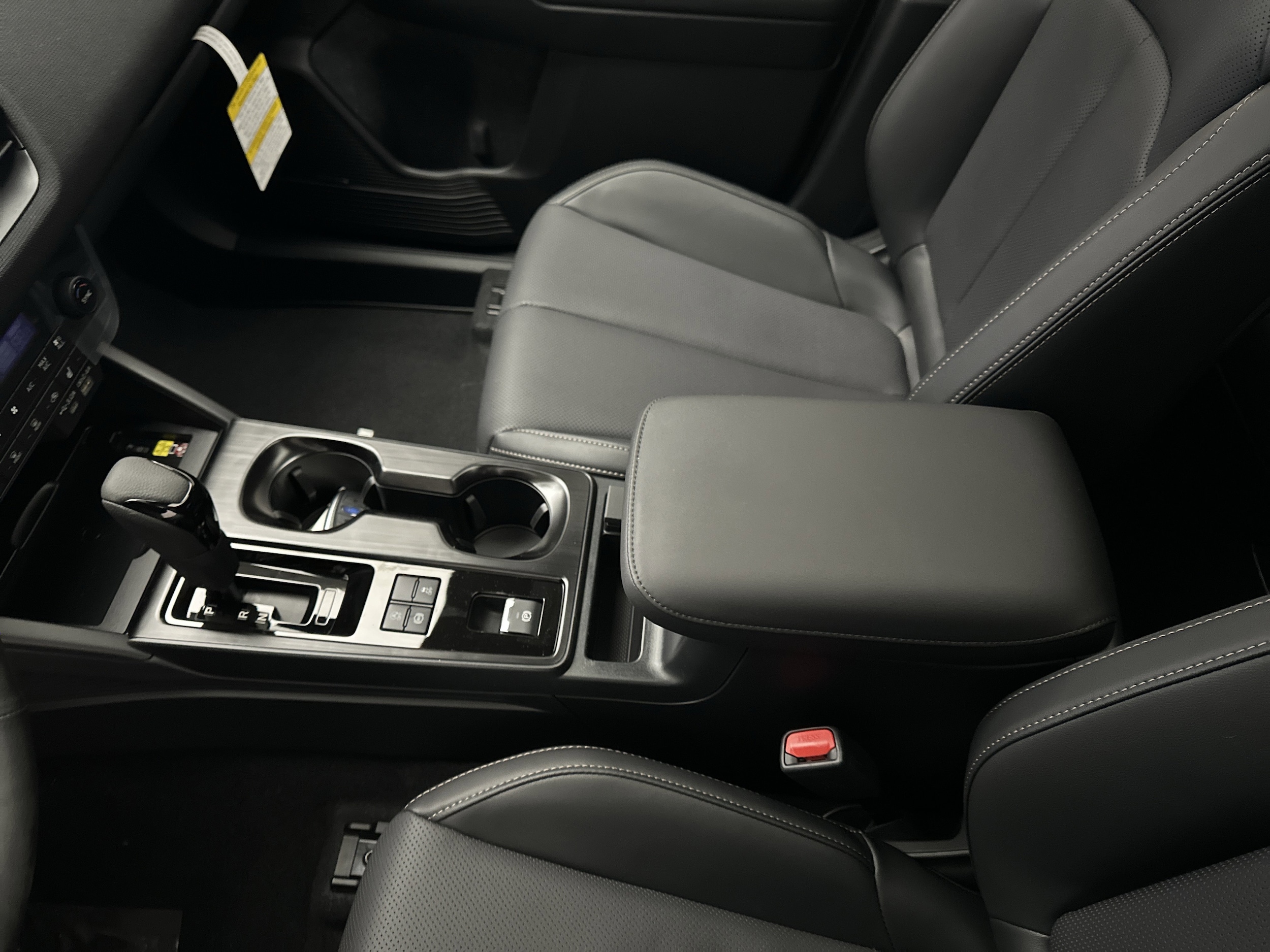 2026 Subaru Outback Limited - Photo 34