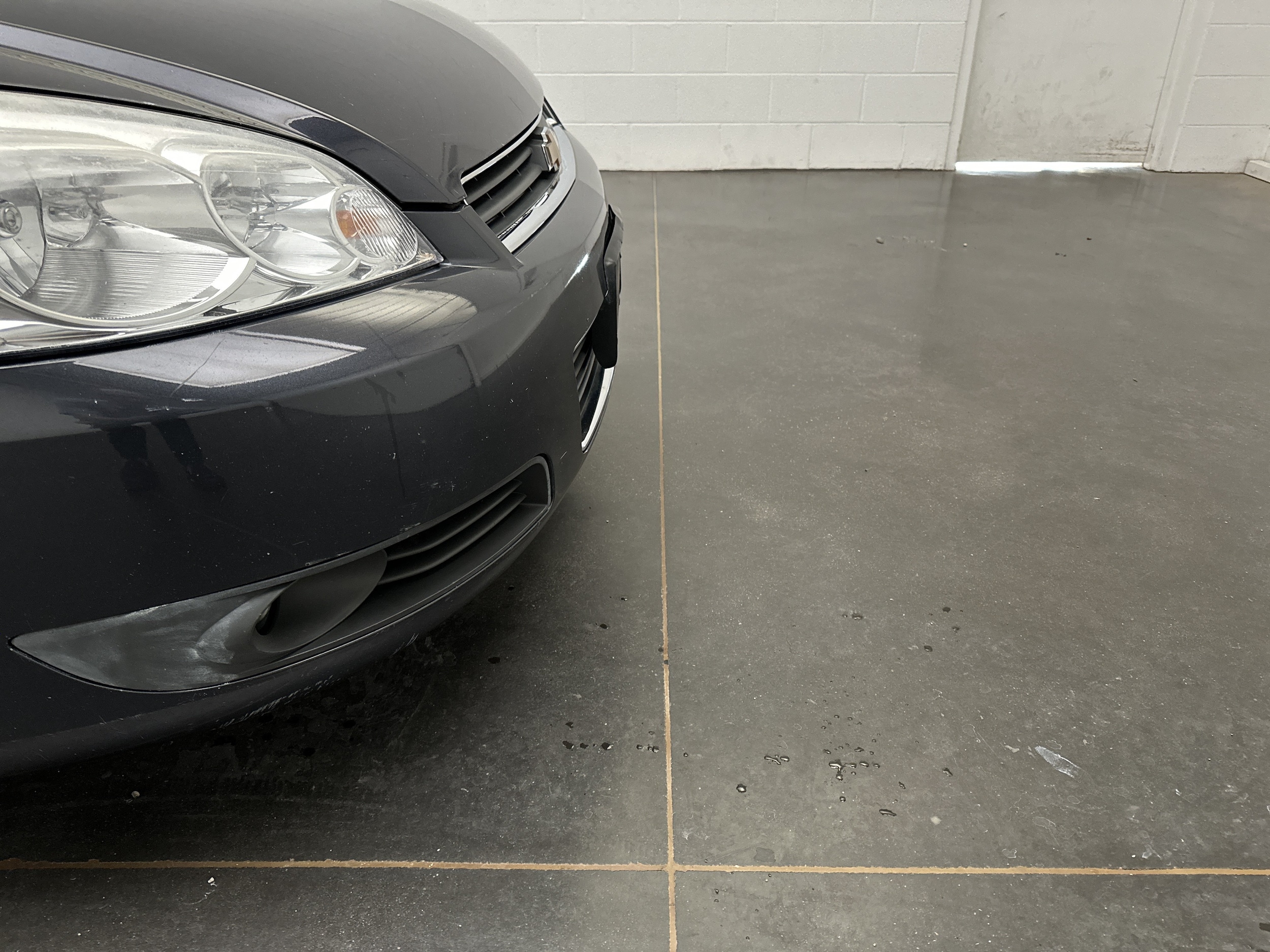 Used 2008 Chevrolet Impala LTZ with VIN 2G1WU583089273976 for sale in Carrollton, OH