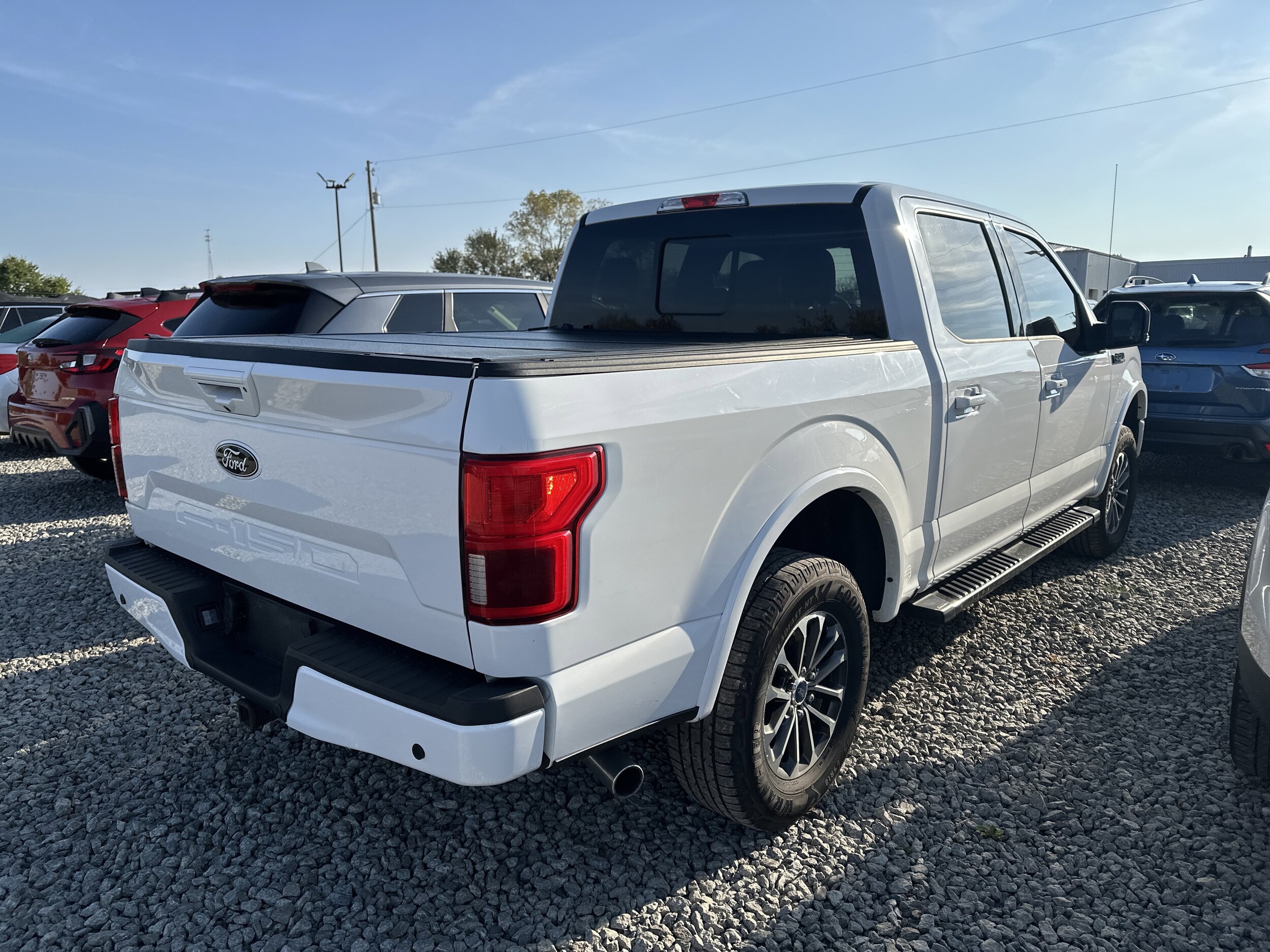 2019 Ford F-150 Lariat photo 2