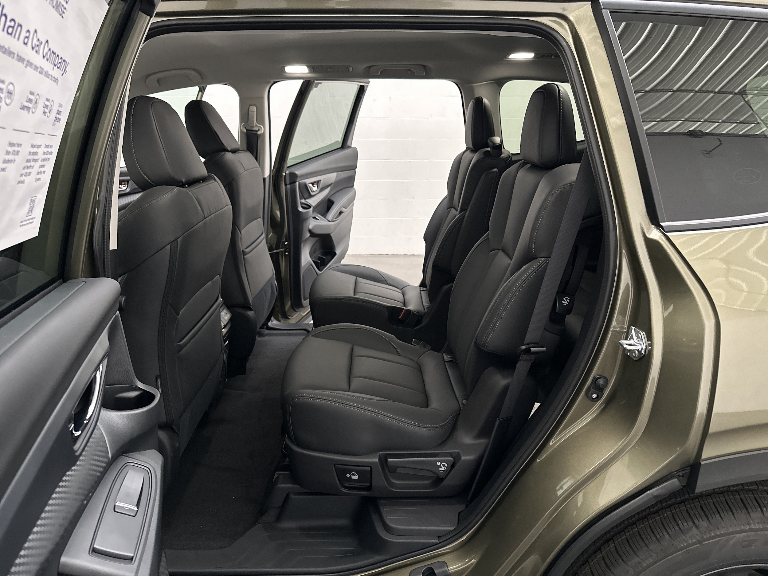 2027 Subaru Ascent Premium - Photo 21