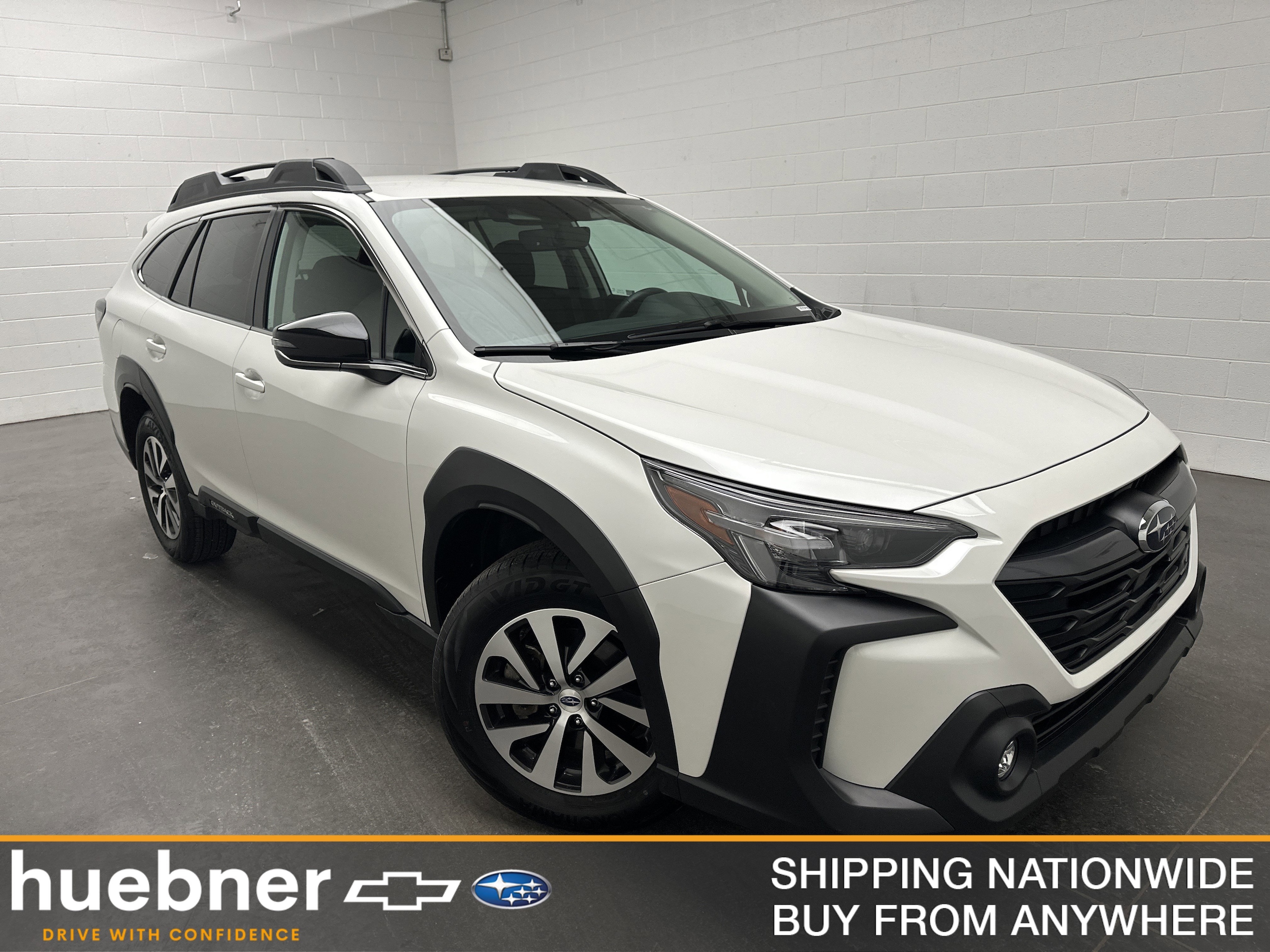 2025 Subaru Outback Premium's photo