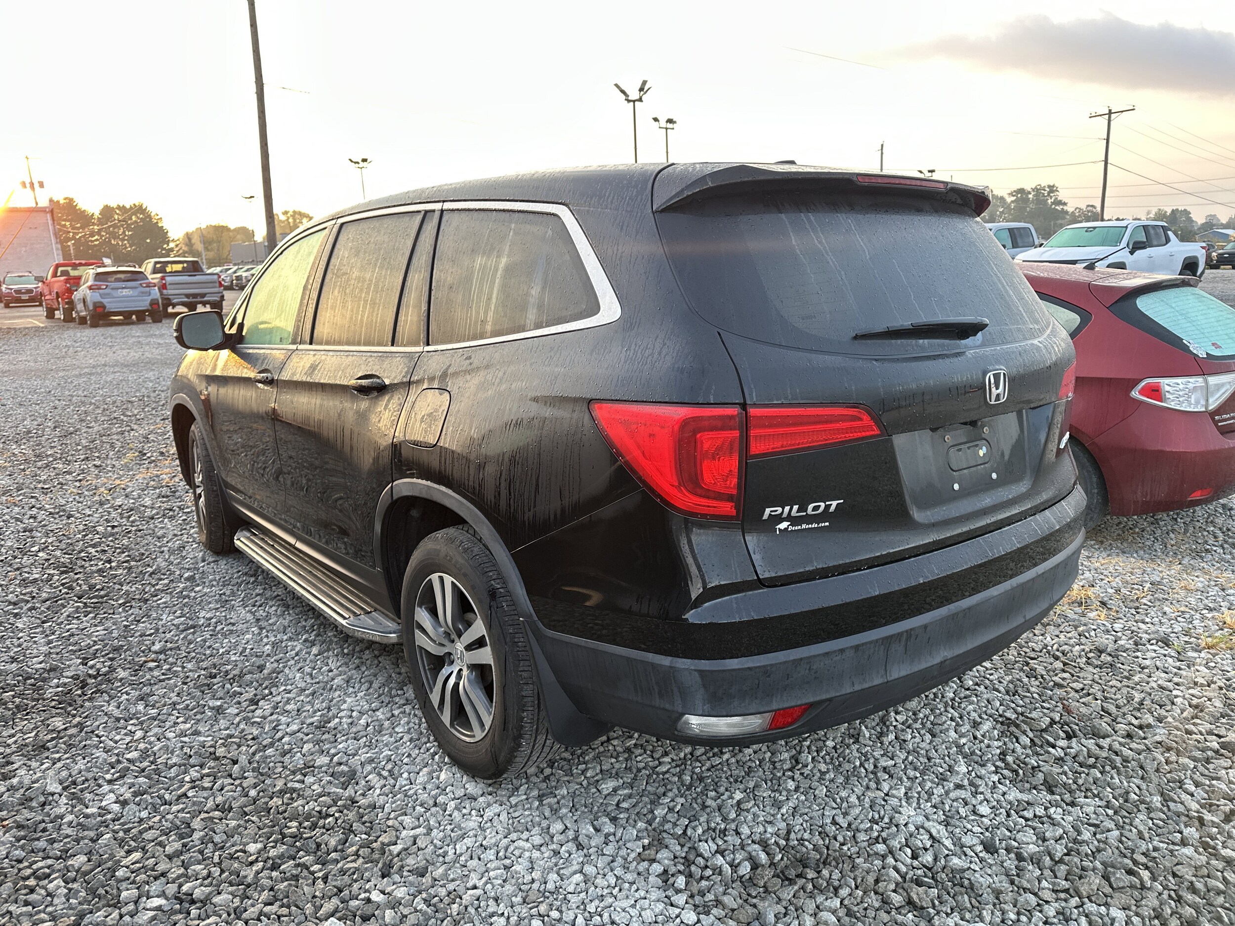 2017 Honda Pilot EX-L photo 3