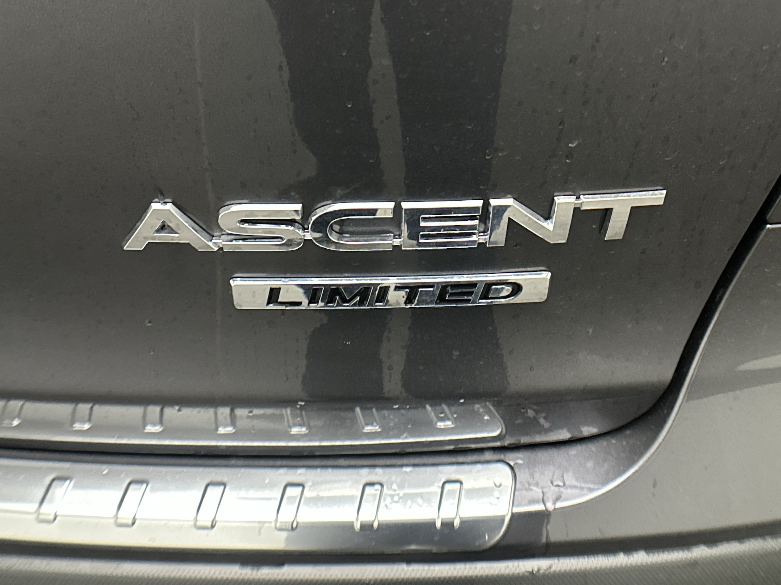 2027 Subaru Ascent Limited - Photo 12