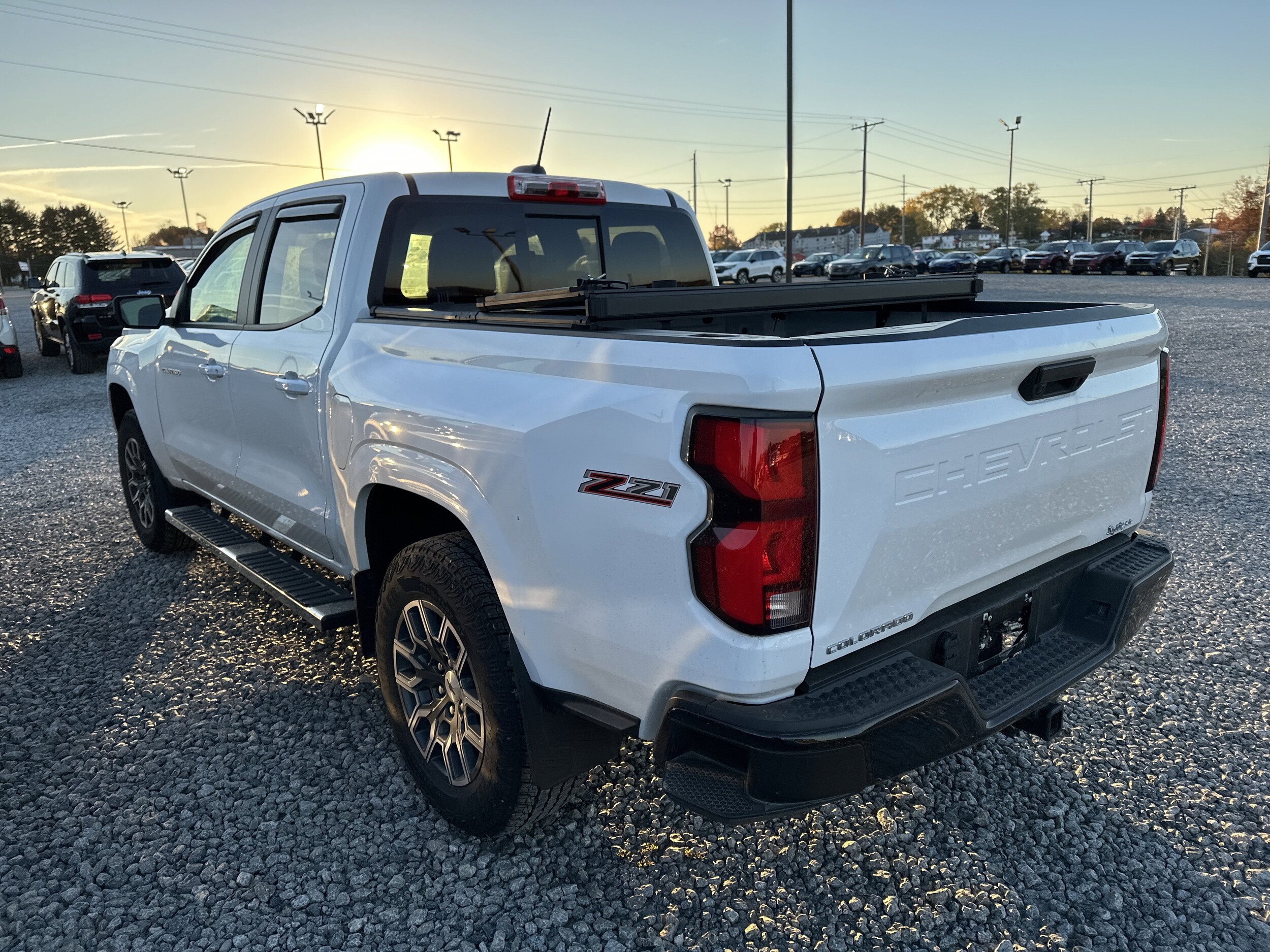 2024 Chevrolet Colorado Z71 photo 3