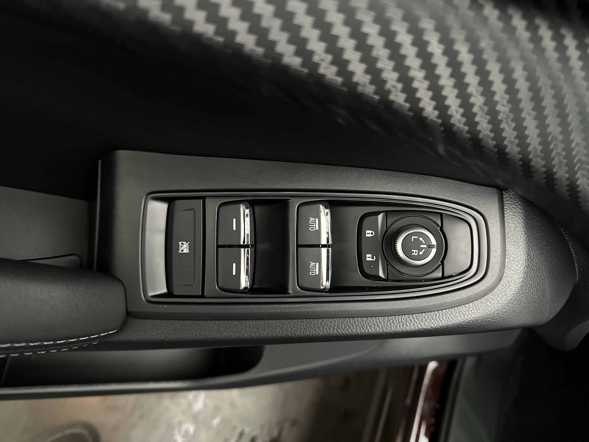 2027 Subaru Ascent Premium - Photo 19