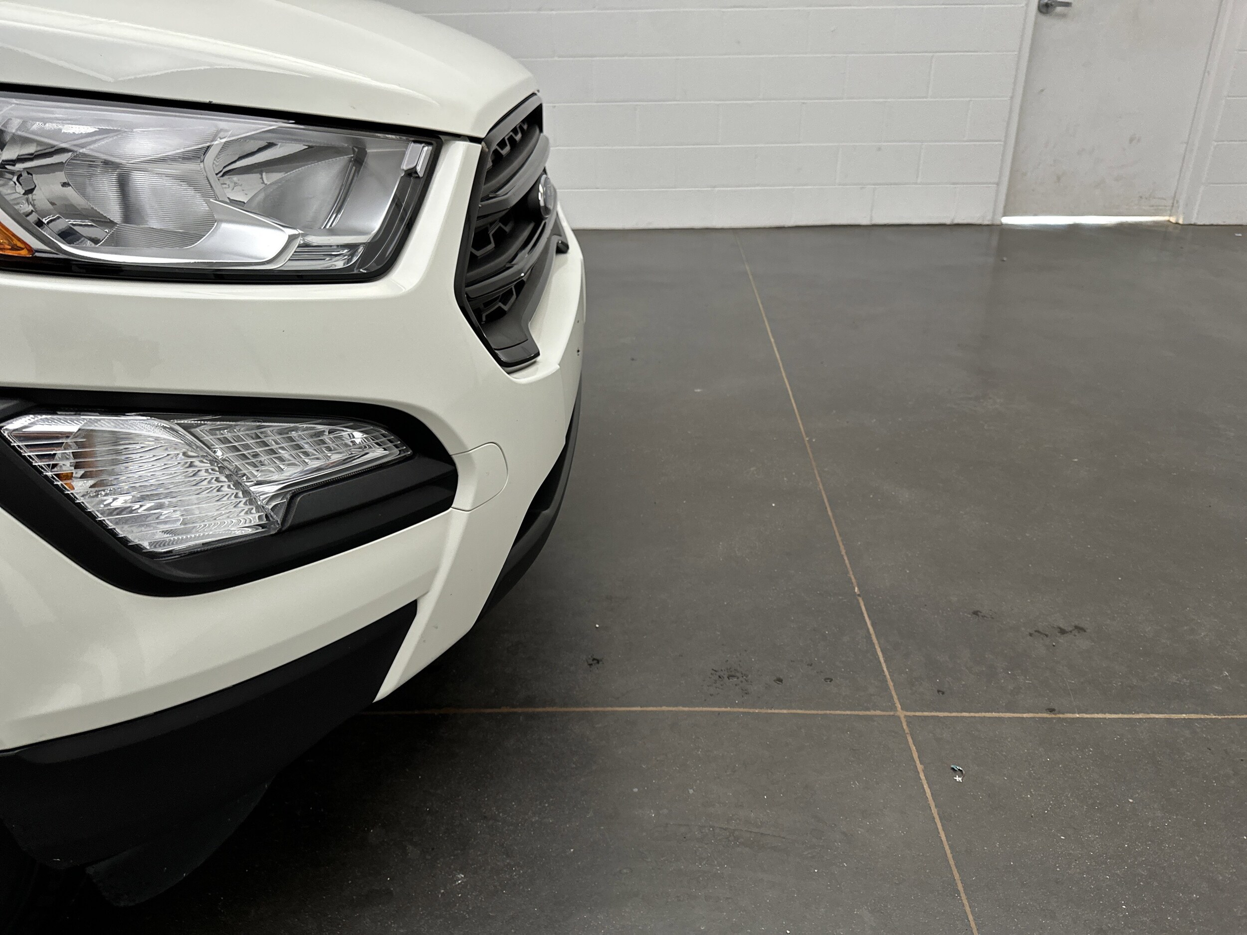 2022 Ford EcoSport S photo 2