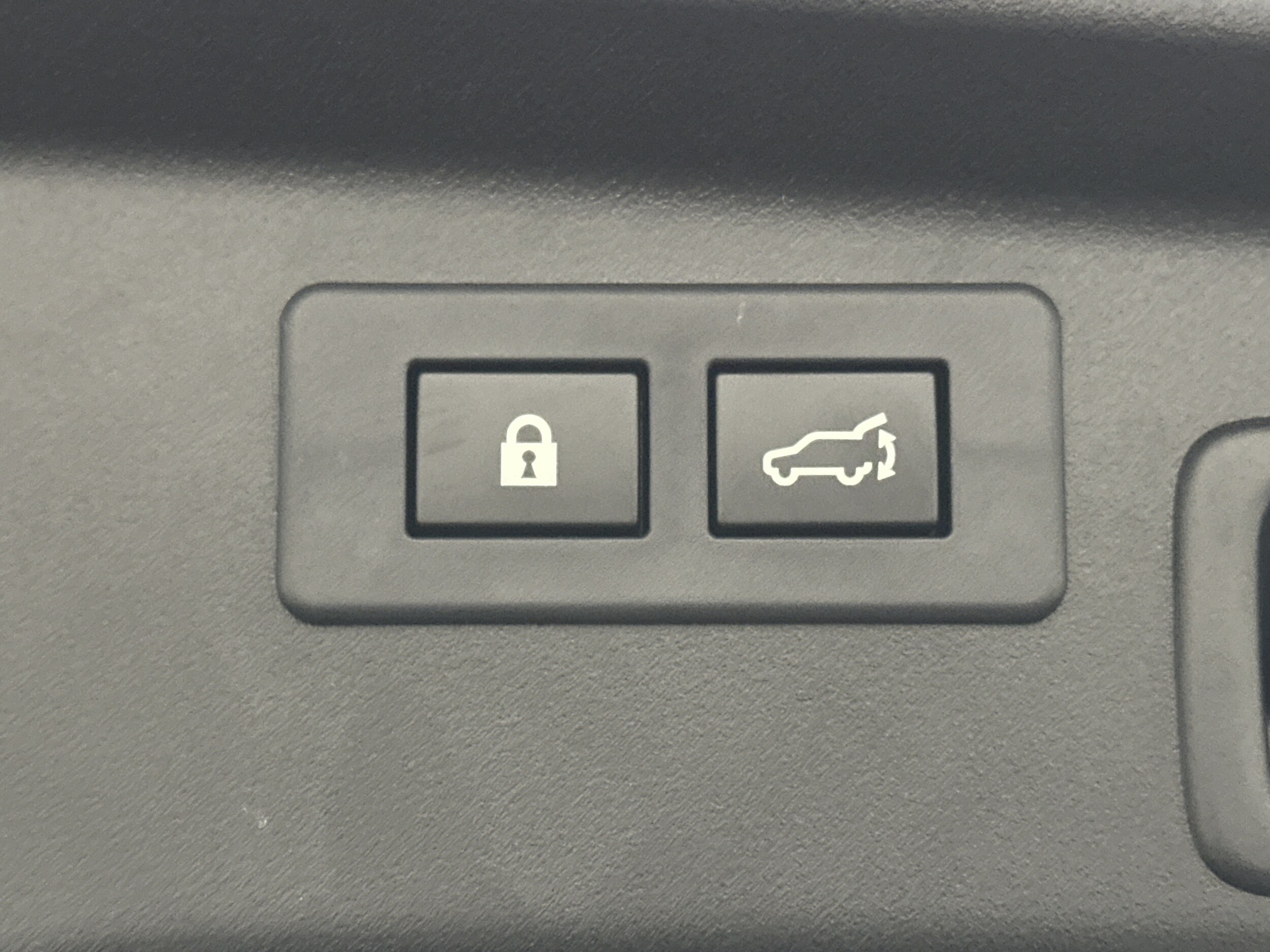 2026 Subaru Outback Limited - Photo 10