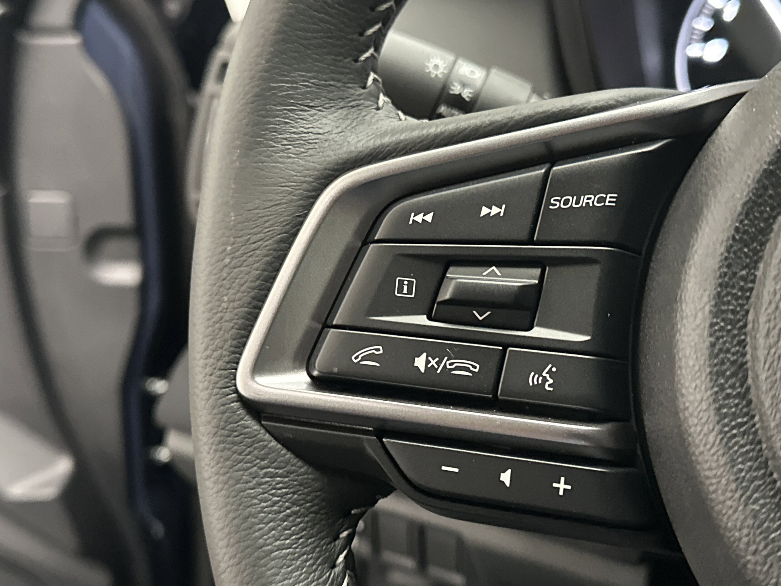 2025 Subaru Legacy Premium - Photo 24