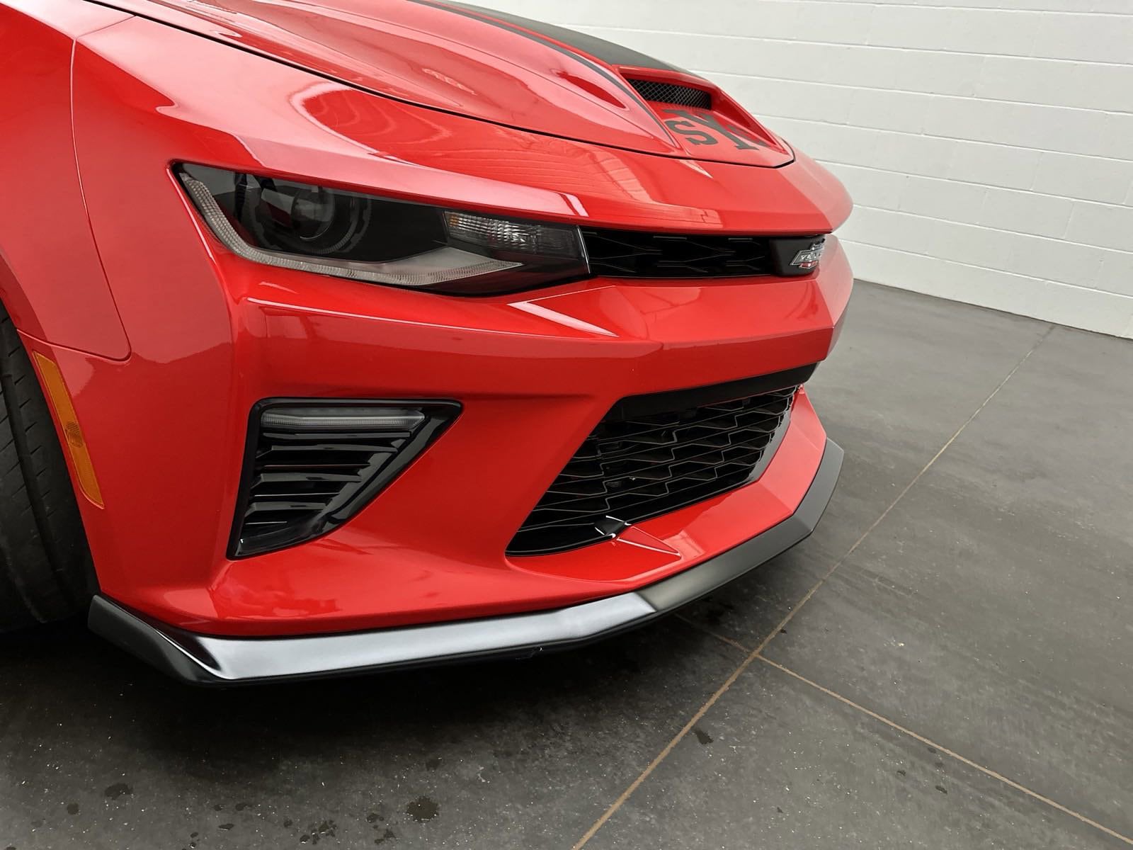 Used 2018 Chevrolet Camaro 1SS with VIN 1G1FE1R73J0144735 for sale in Carrollton, OH