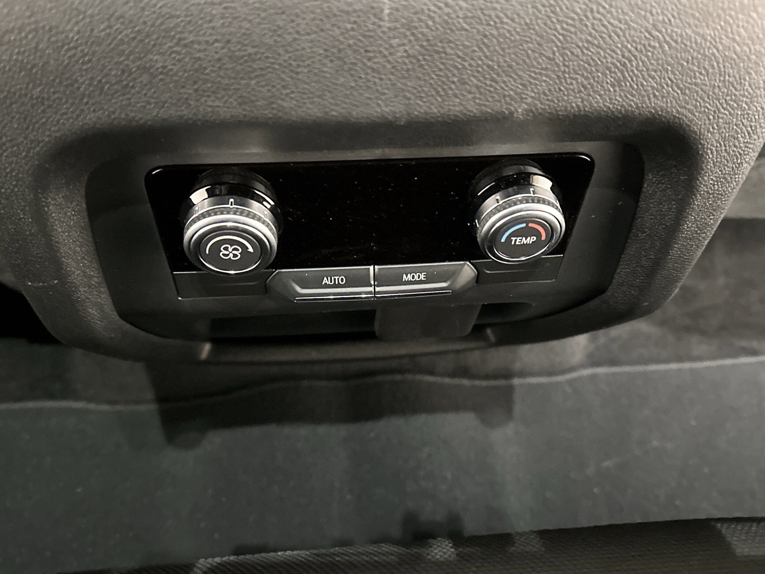 2026 GMC Acadia Elevation - Photo 25