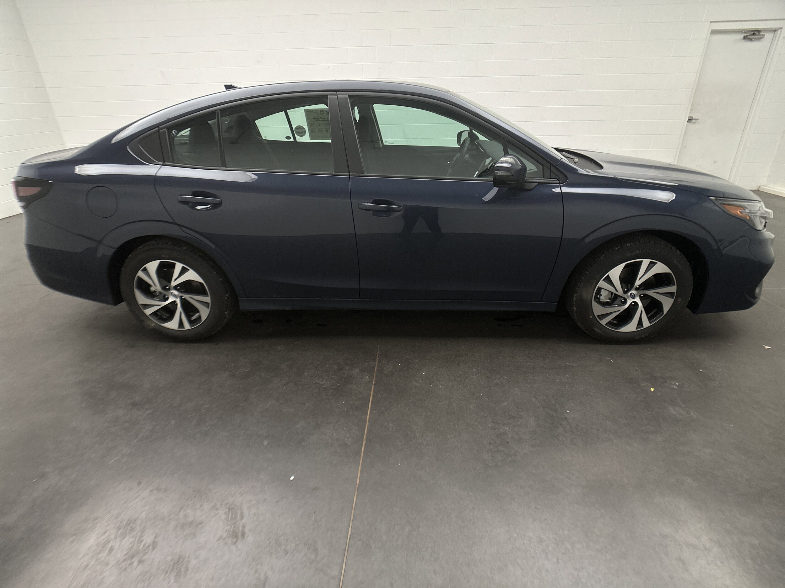 2025 Subaru Legacy Premium - Photo 9