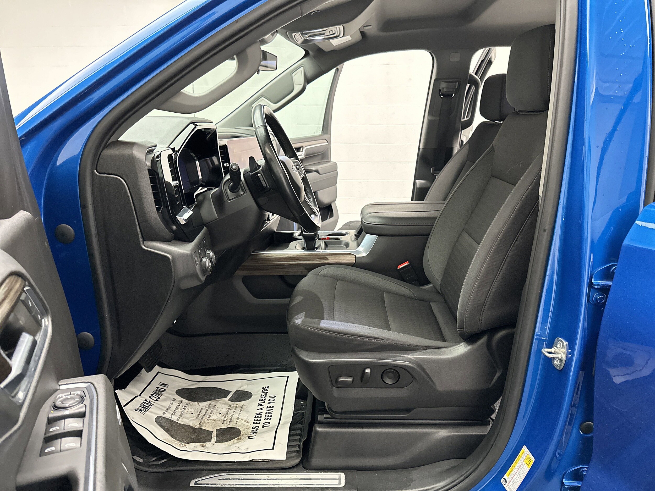 2024 Chevrolet Silverado 1500 LT Trail Boss - Photo 18