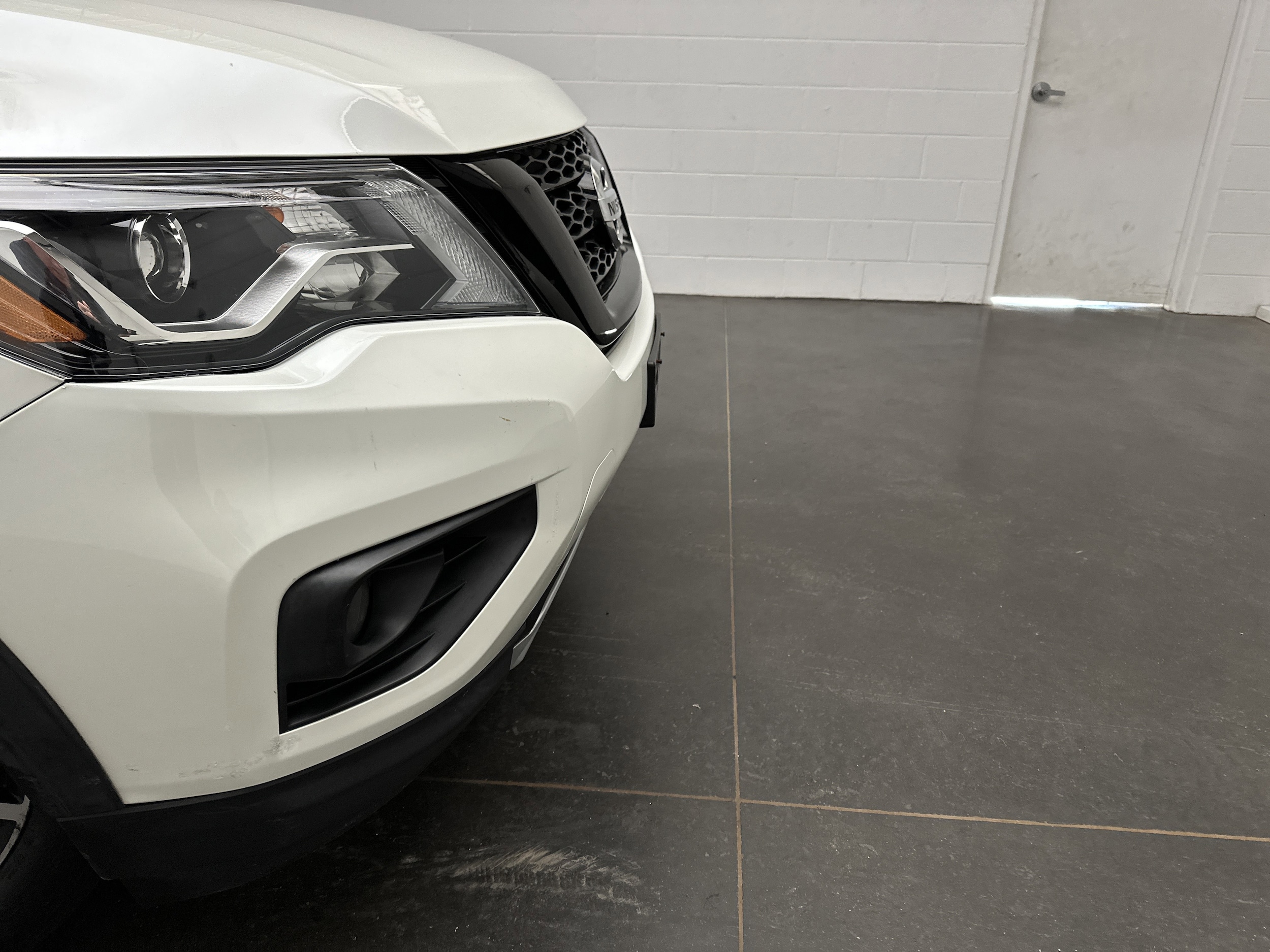 Used 2020 Nissan Pathfinder SL with VIN 5N1DR2CM8LC592750 for sale in Carrollton, OH