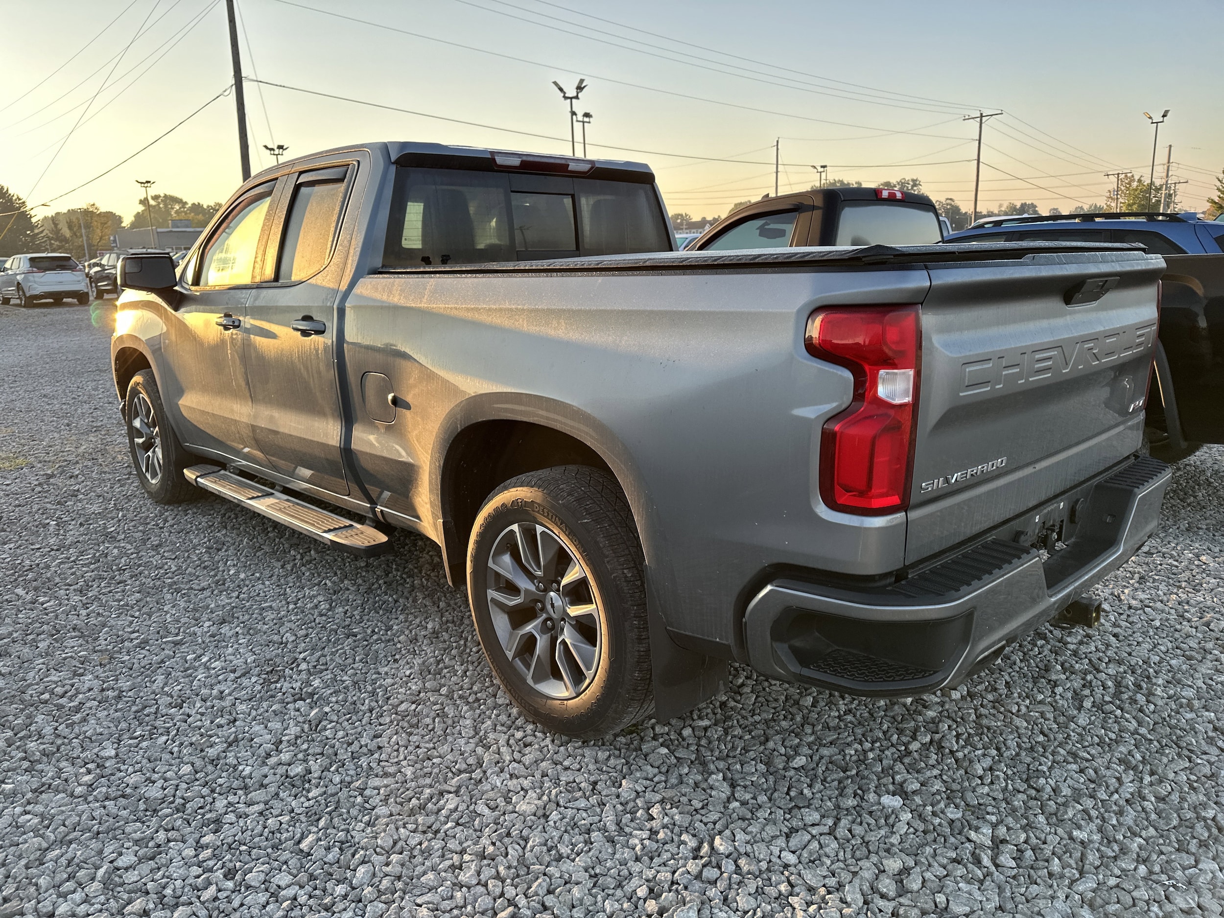 2020 Chevrolet Silverado 1500 RST photo 3