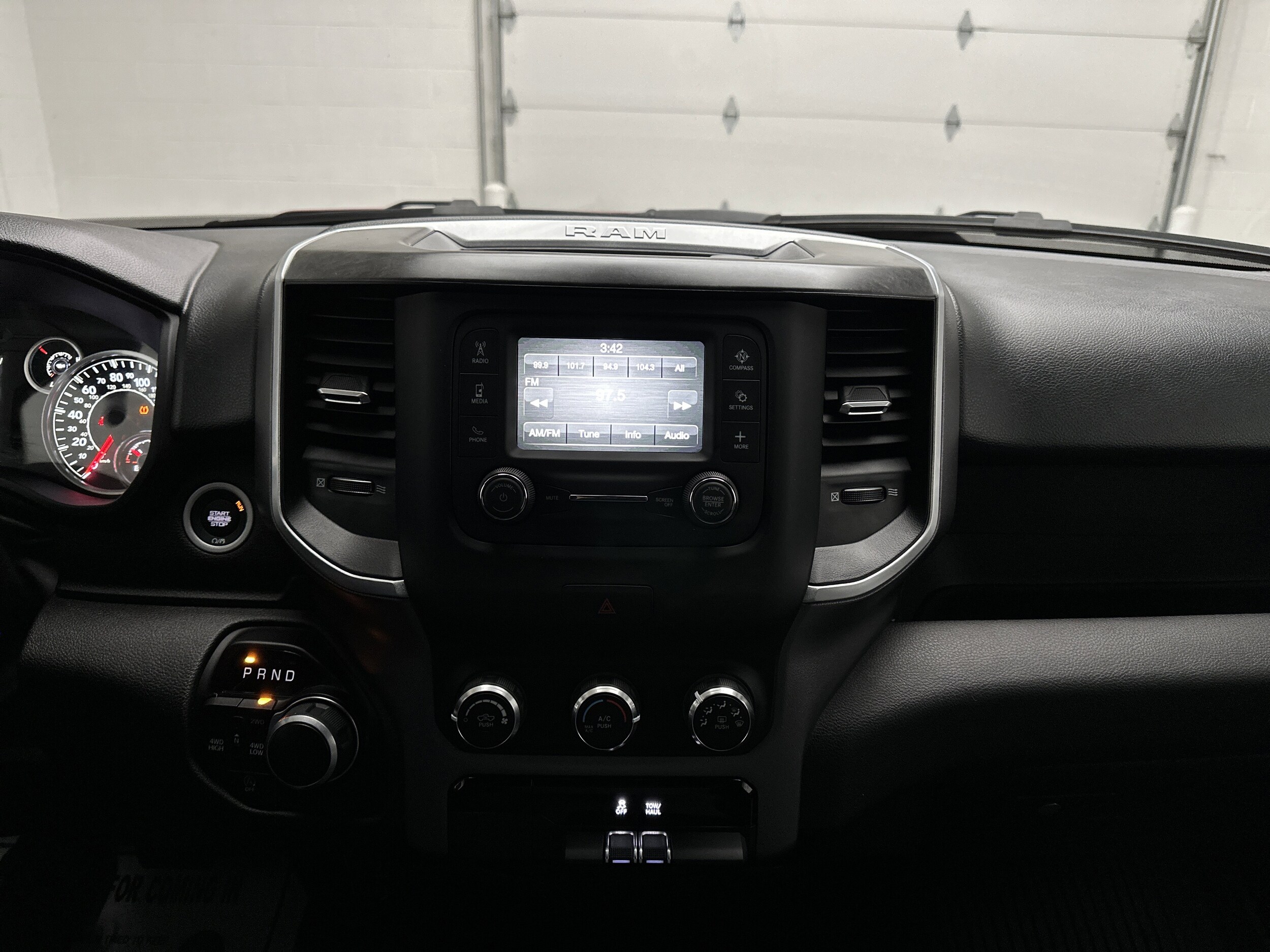 2023 RAM Ram 1500 Pickup Big Horn/Lone Star - Photo 28
