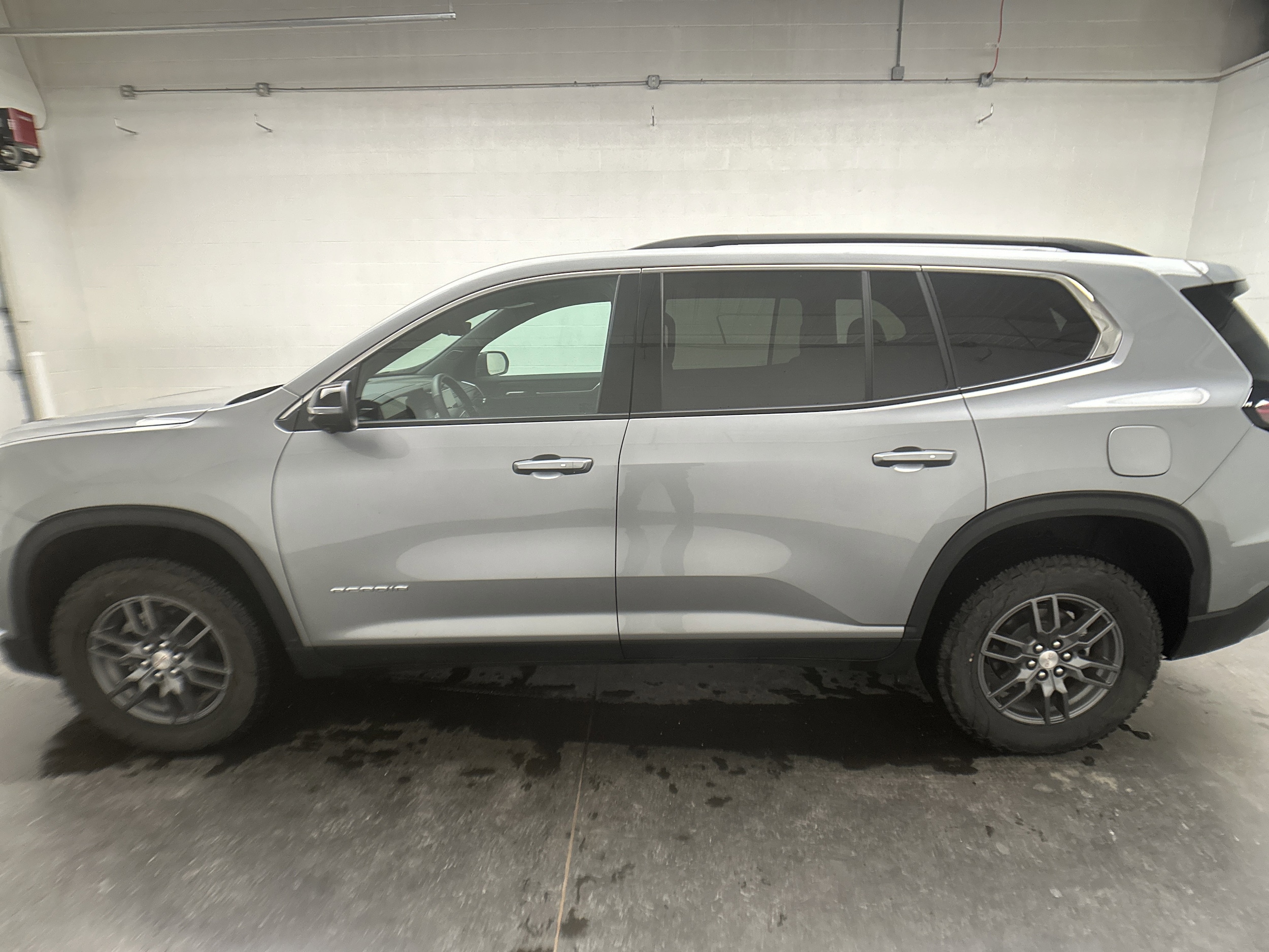 2026 GMC Acadia Elevation - Photo 6