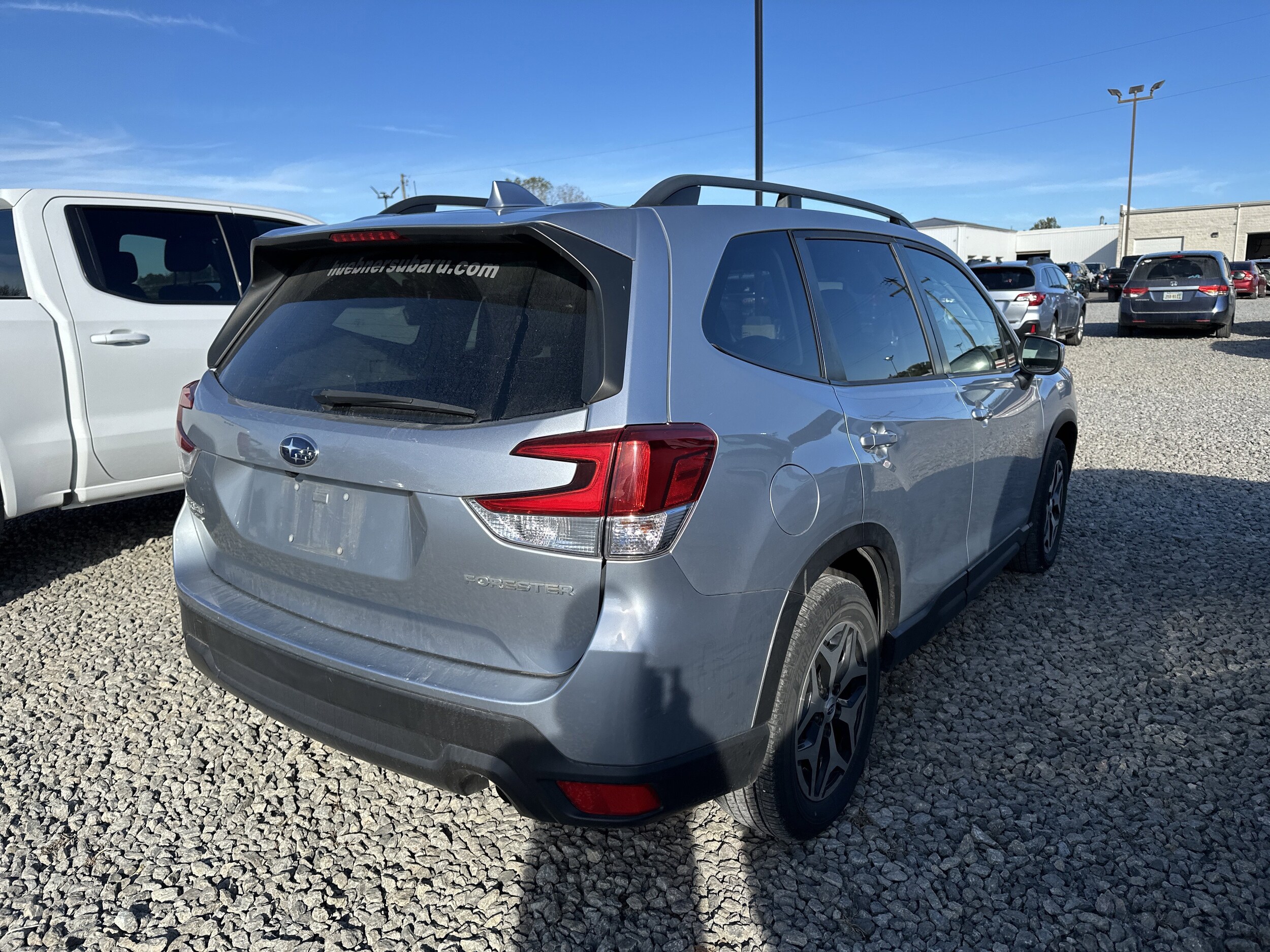 2021 Subaru Forester Premium photo 2