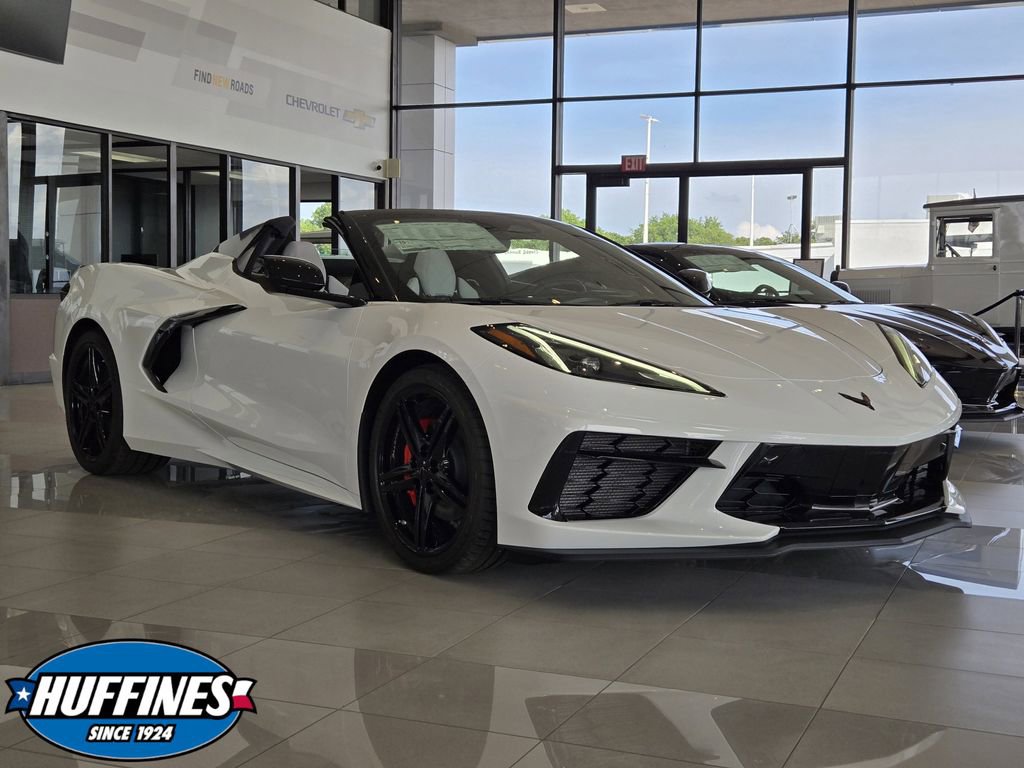 2026 Chevrolet Corvette Stingray Convertible 2LT's photo