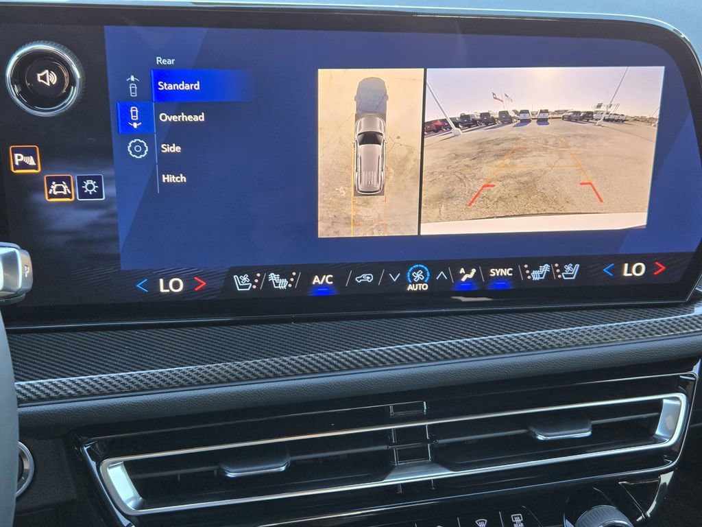 2026 Chevrolet Traverse High Country - Photo 14