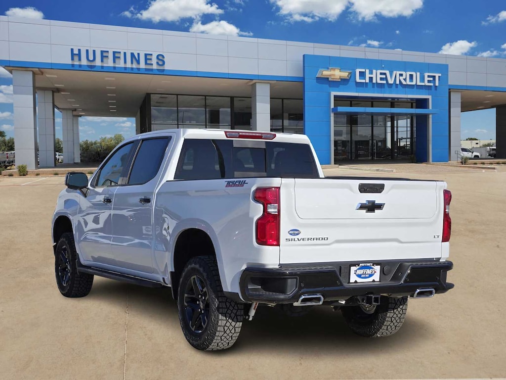 New 2026 Chevrolet Silverado 1500 LT Trail Boss Truck Crew Cab