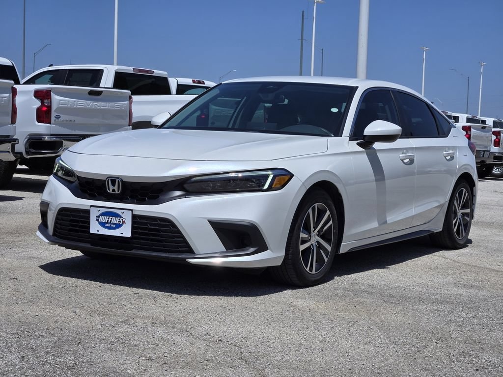Used 2024 Honda Civic Hatchback LX