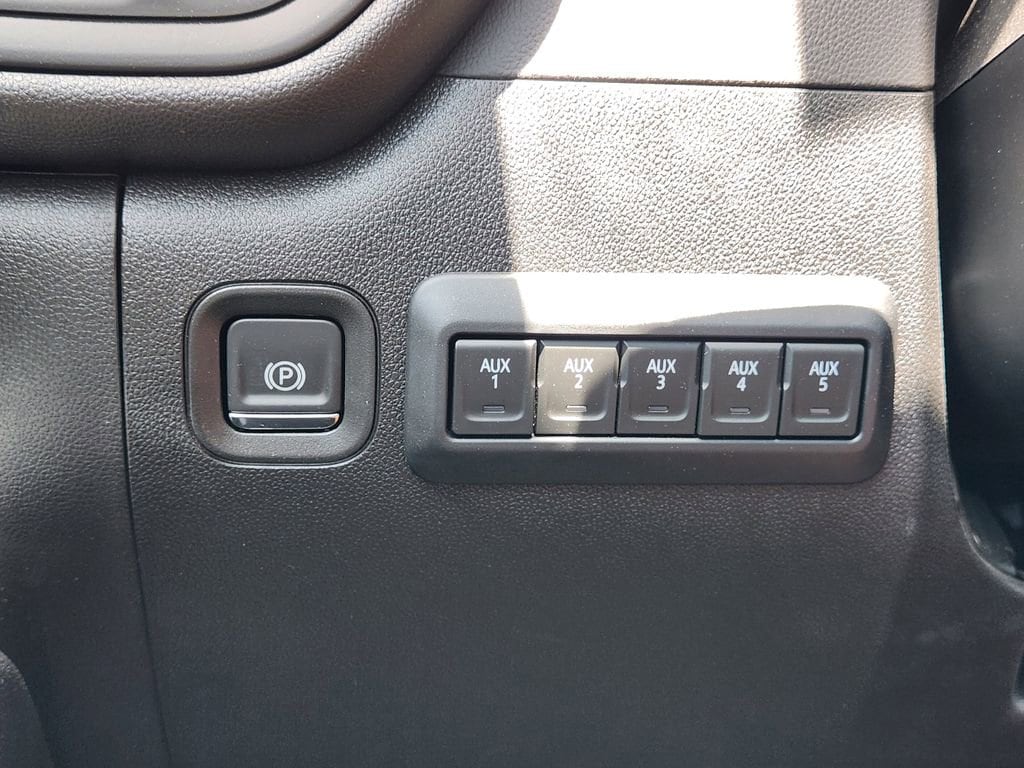 2025 Chevrolet Silverado 3500 HD Work Truck - Photo 17