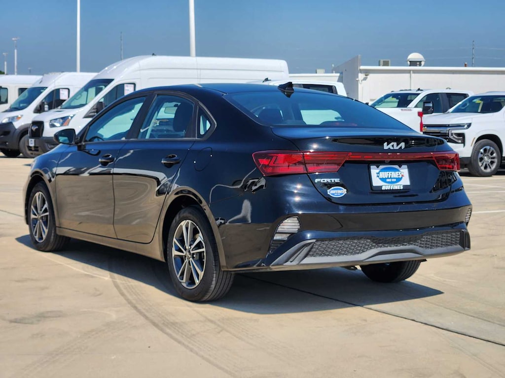 Used 2024 Kia Forte LXS