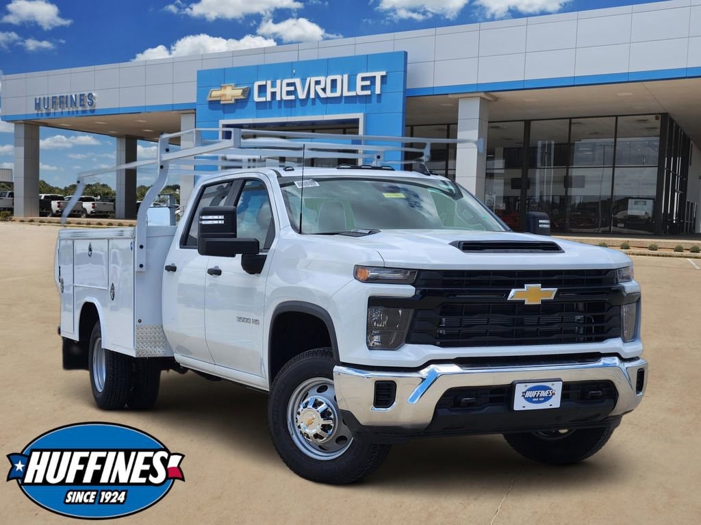 New 2025 Chevrolet Silverado 3500 HD Chassis Cab Work Truck Truck Crew Cab