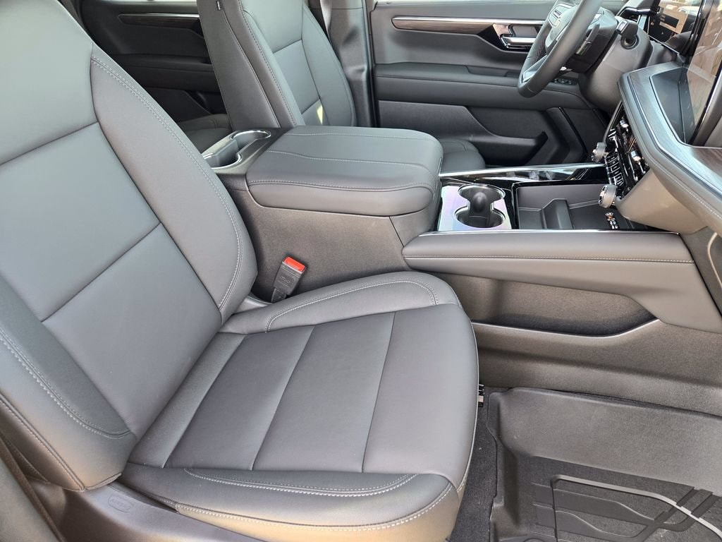 2026 Chevrolet Tahoe LT - Photo 12